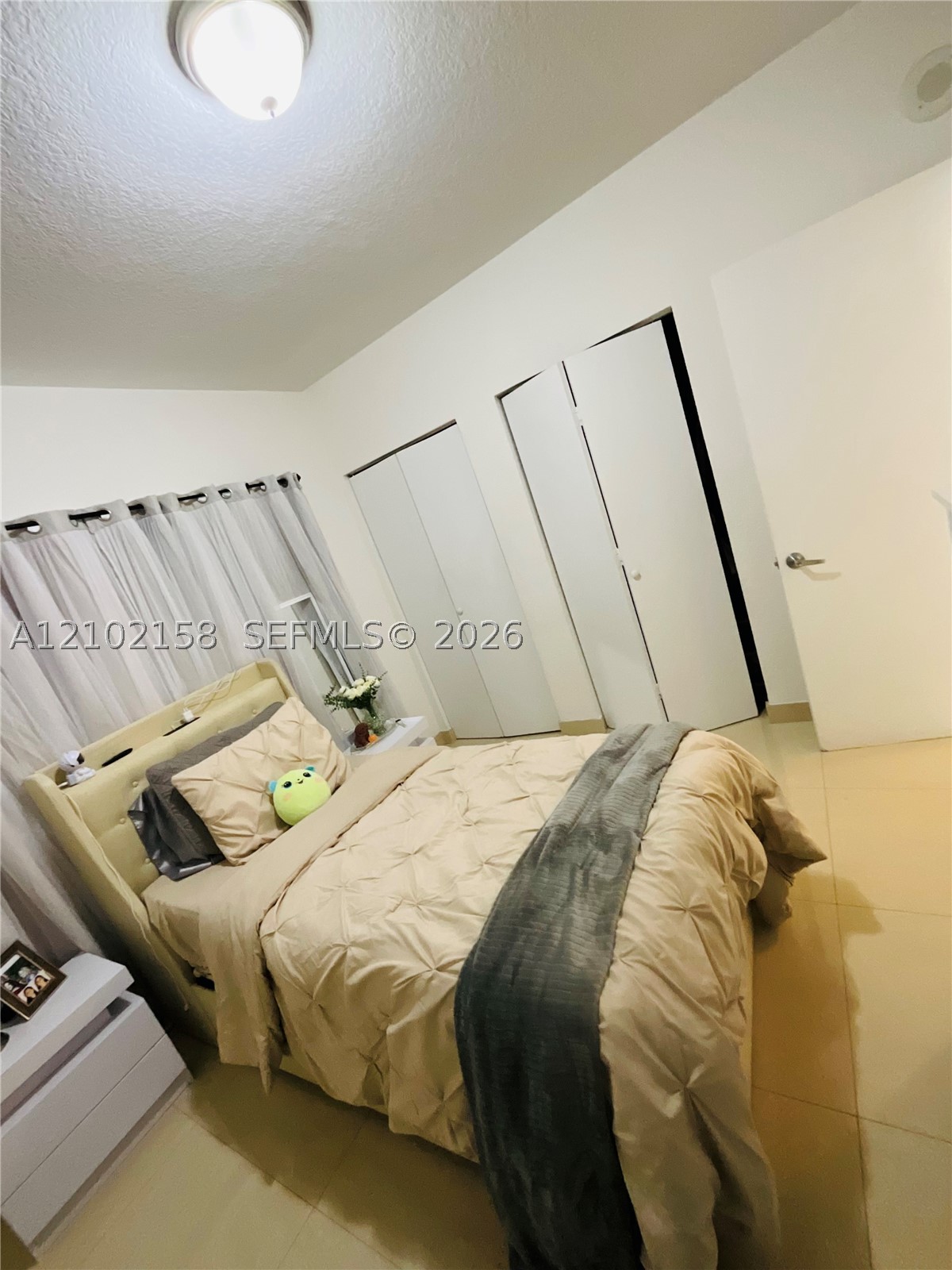 36 NW 6th Ave #806, Miami FL 33128