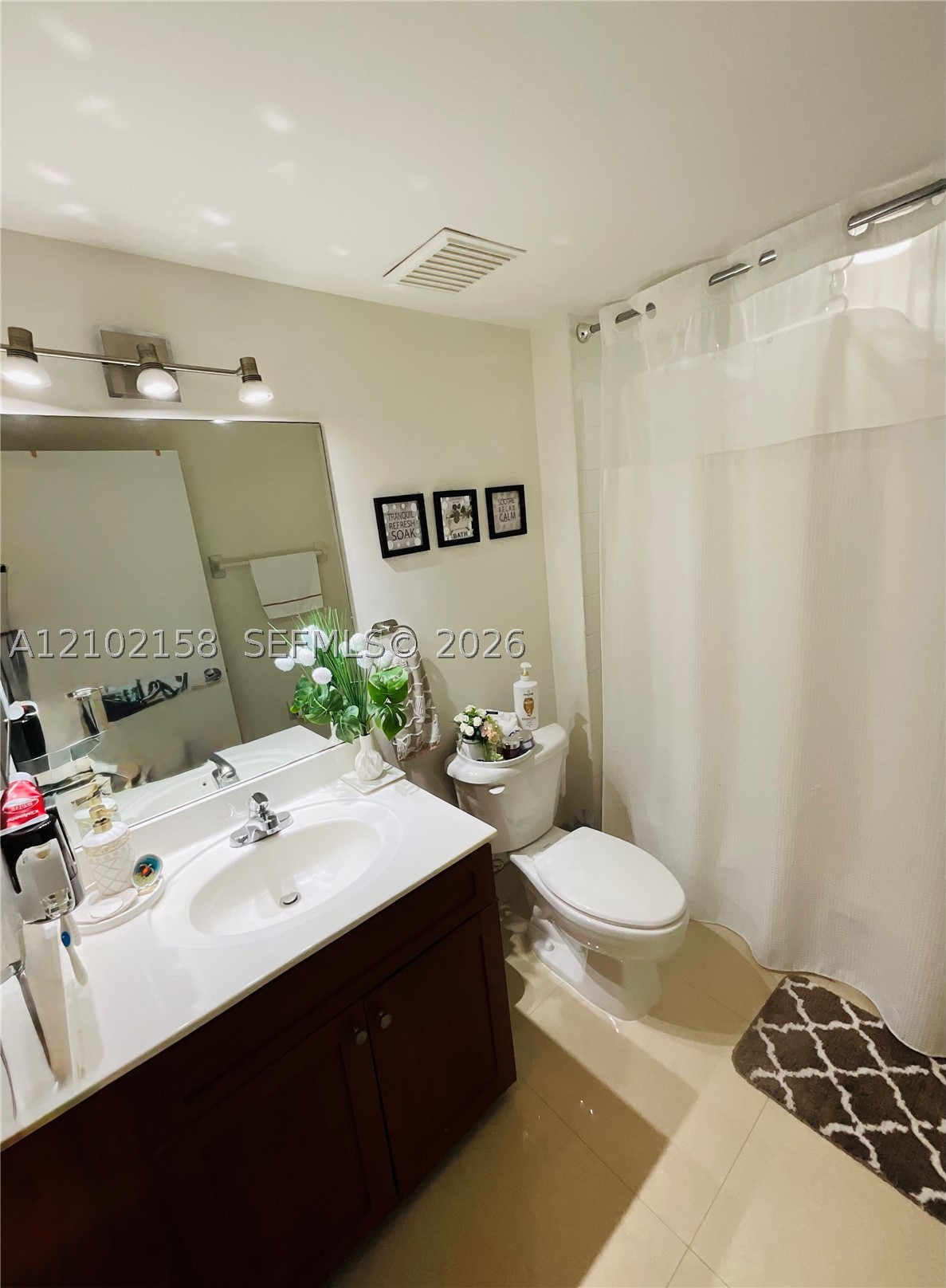 36 NW 6th Ave #806, Miami FL 33128