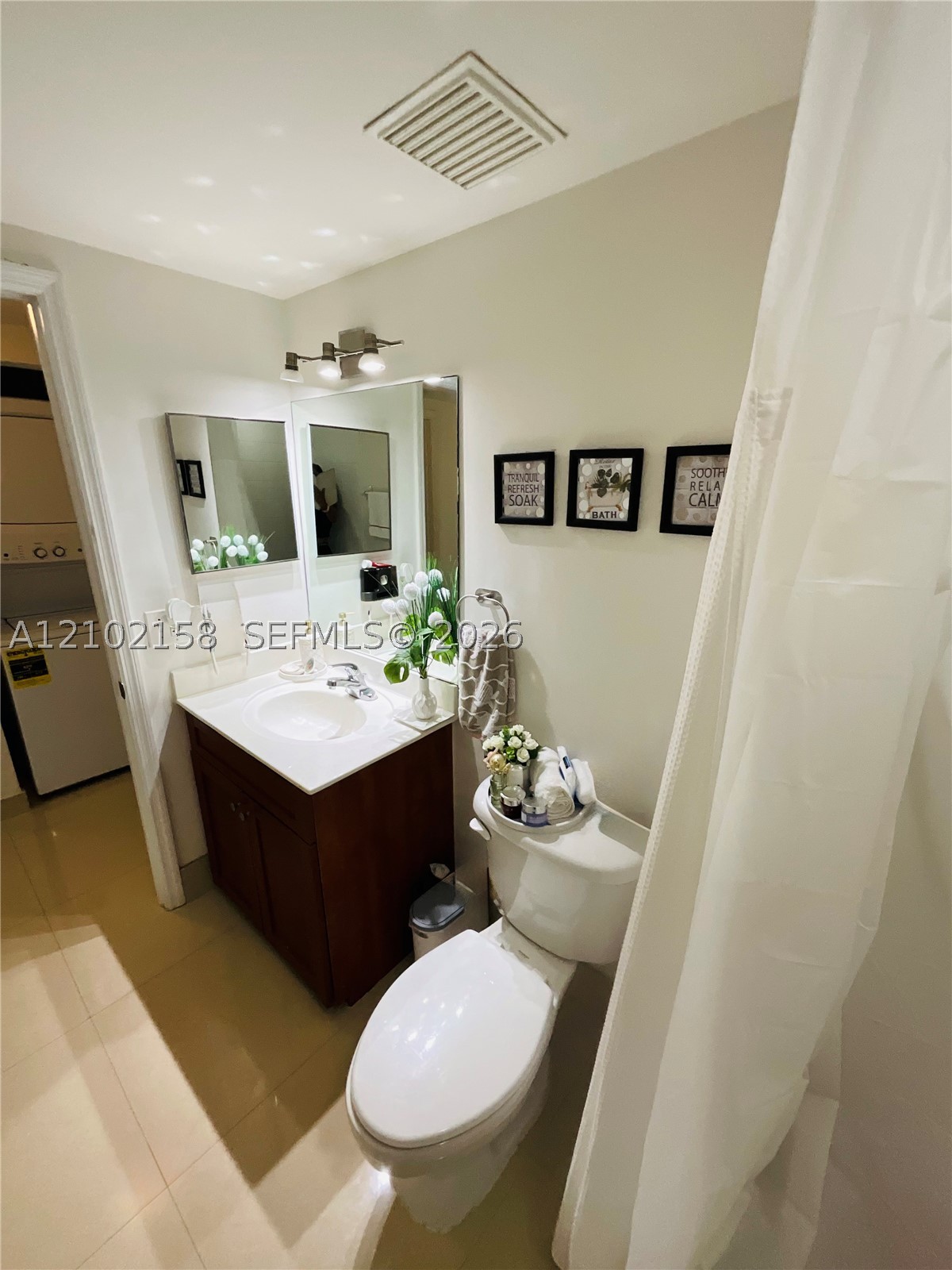 36 NW 6th Ave #806, Miami FL 33128