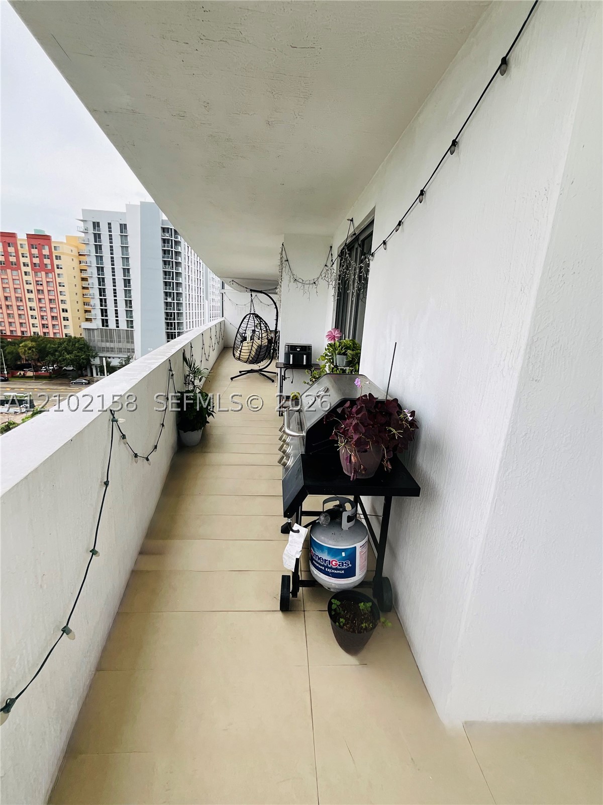 36 NW 6th Ave #806, Miami FL 33128