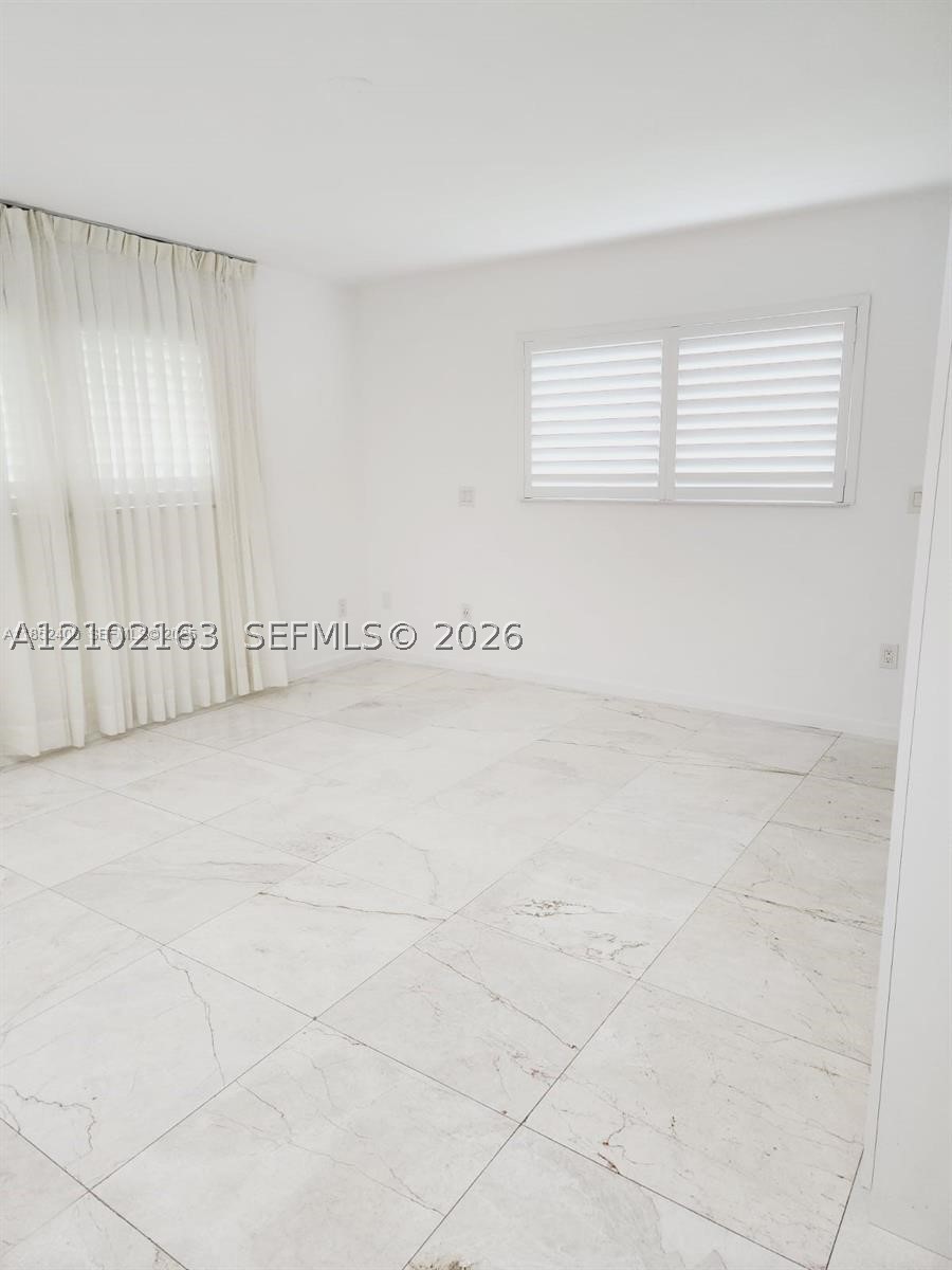 7425 SW 128th St, Pinecrest FL 33156