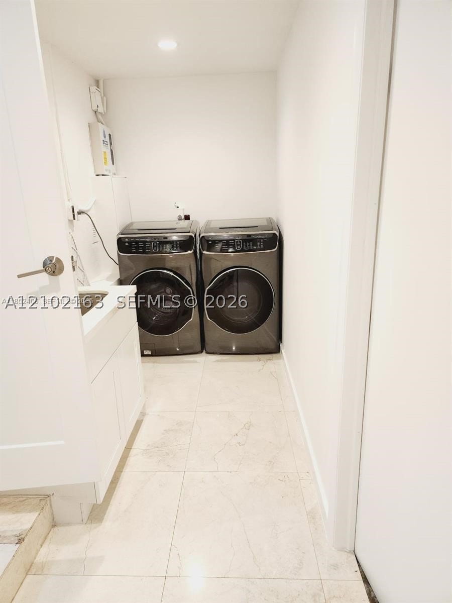 7425 SW 128th St, Pinecrest FL 33156