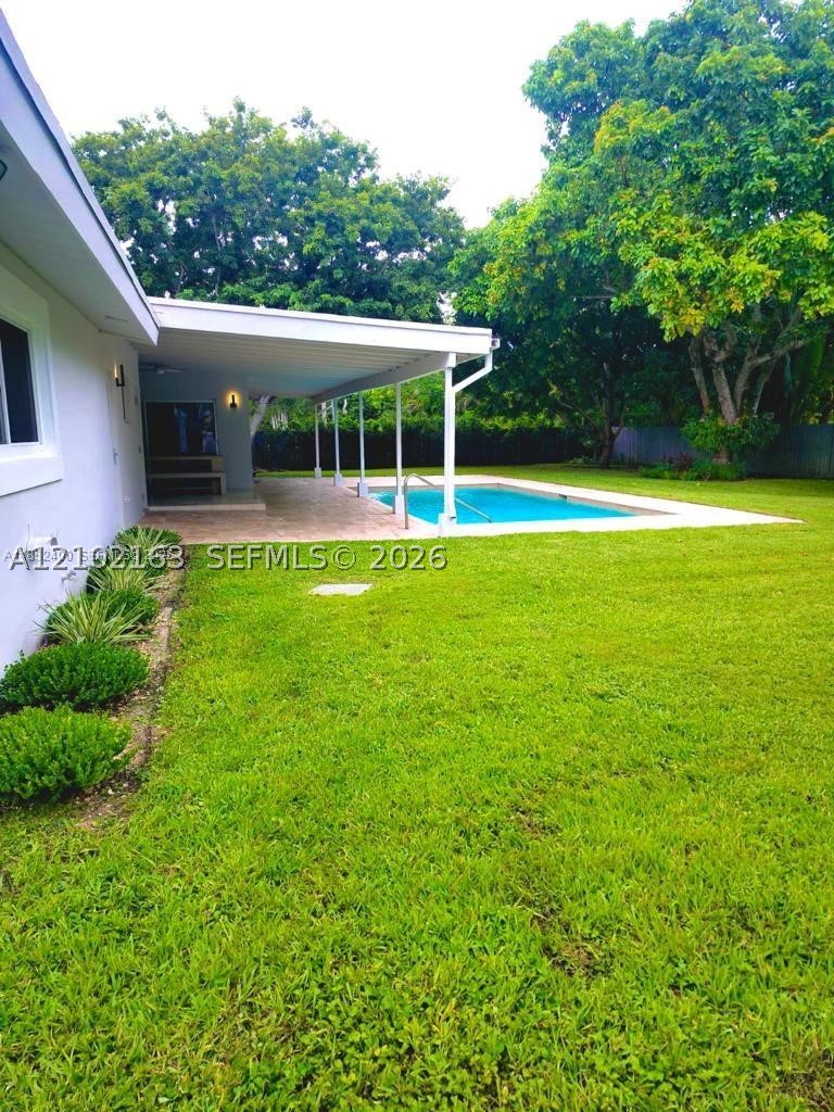 7425 SW 128th St, Pinecrest FL 33156