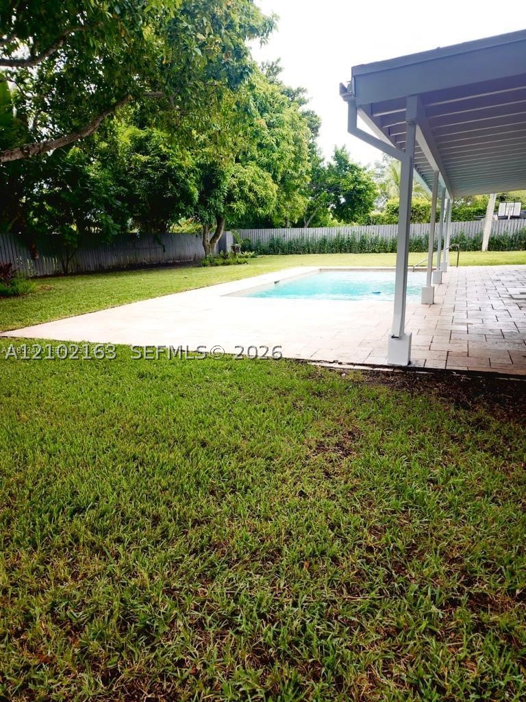 7425 SW 128th St, Pinecrest FL 33156