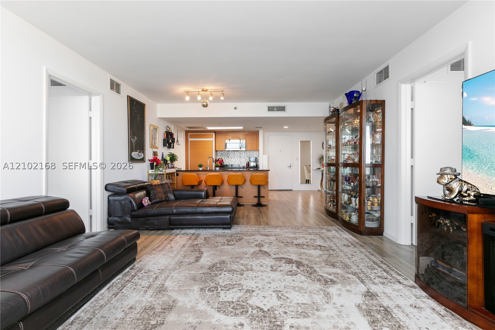 50 Biscayne Blvd #3006, Miami FL 33132