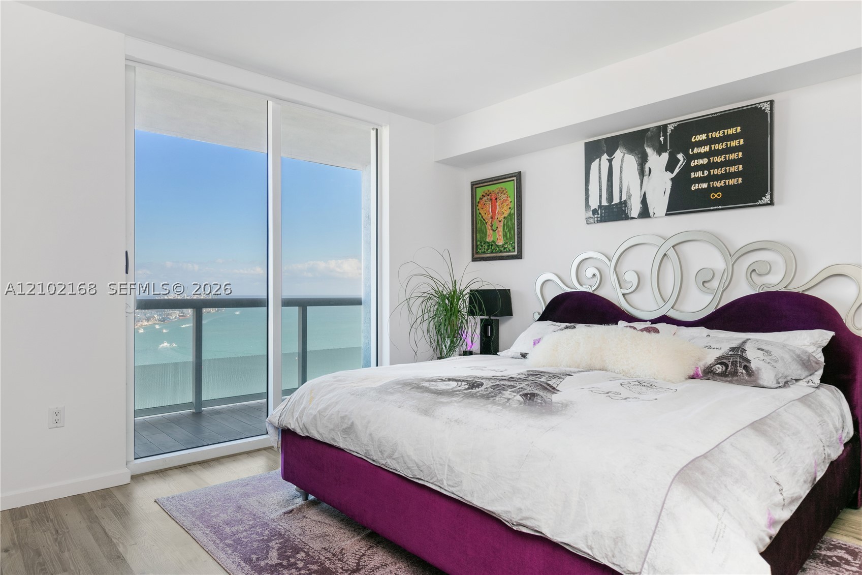 50 Biscayne Blvd #3006, Miami FL 33132
