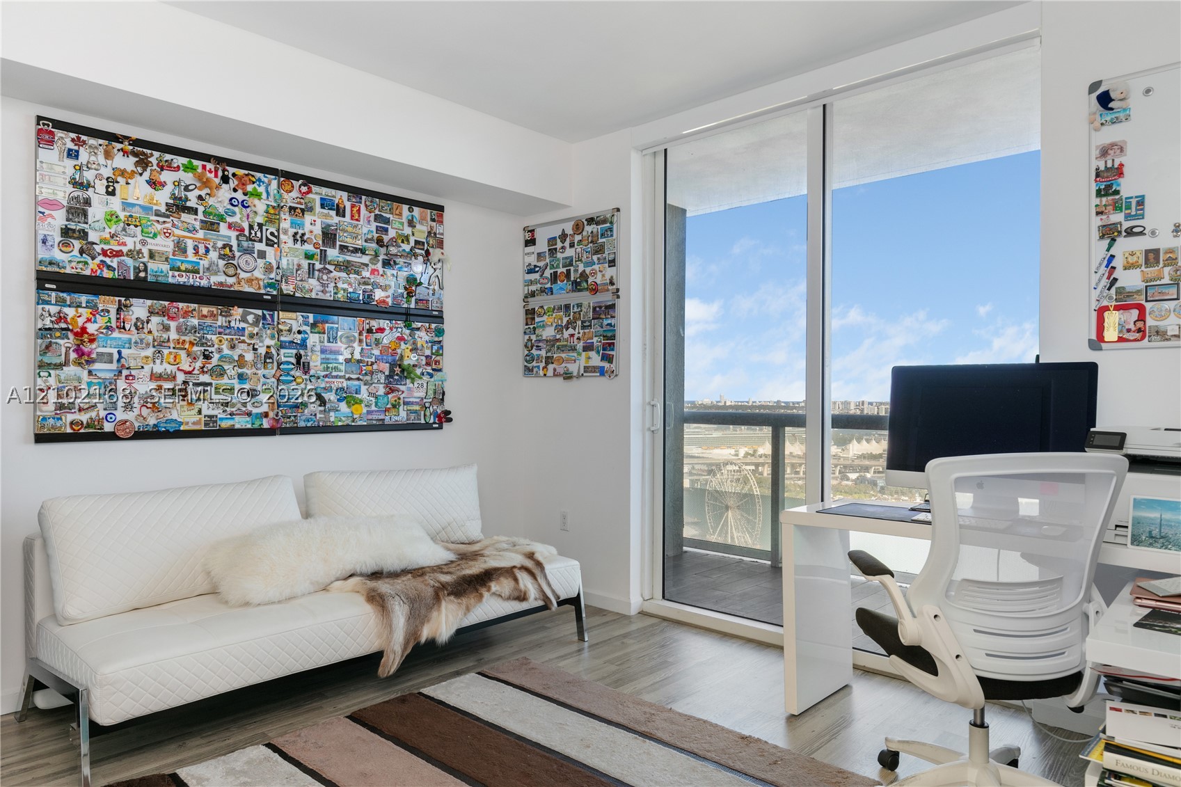 50 Biscayne Blvd #3006, Miami FL 33132