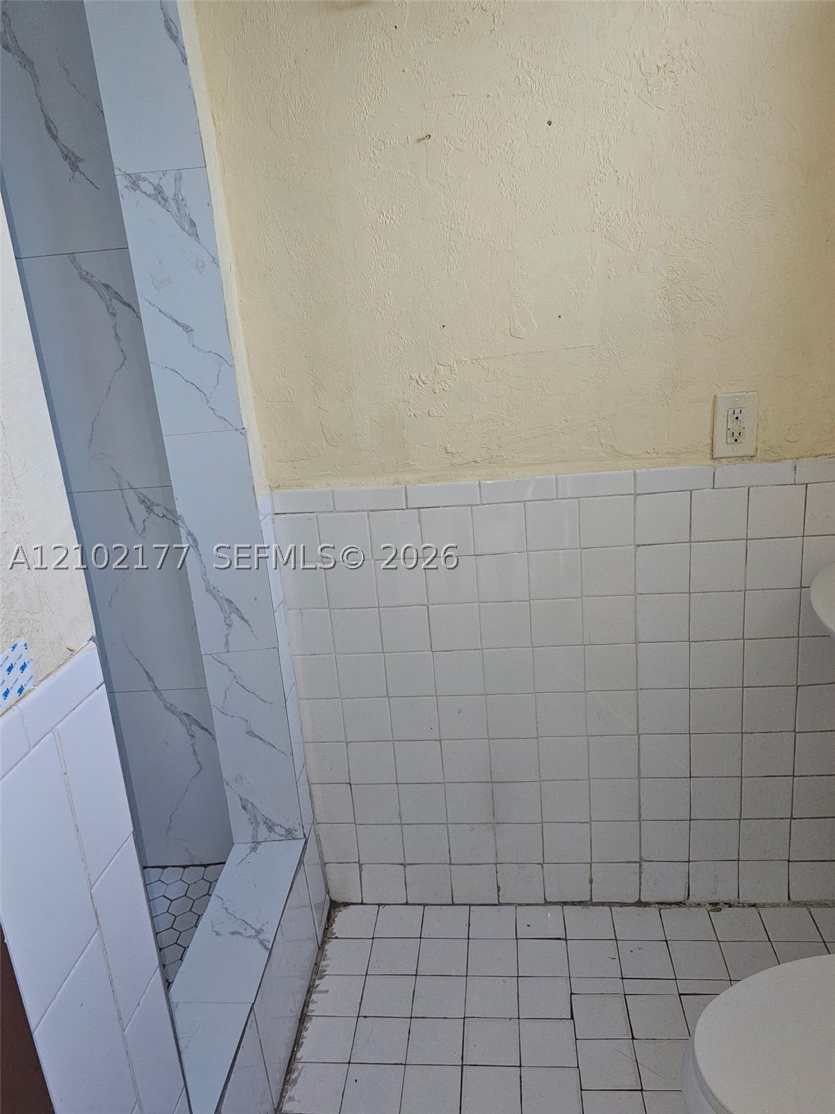 3640 NW 39th St, Lauderdale Lakes FL 33309