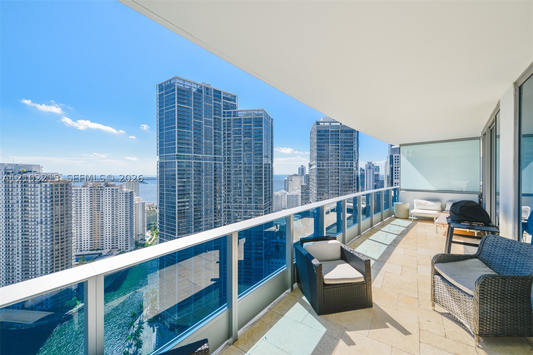 200 Biscayne Boulevard Way #3905, Miami FL 33131