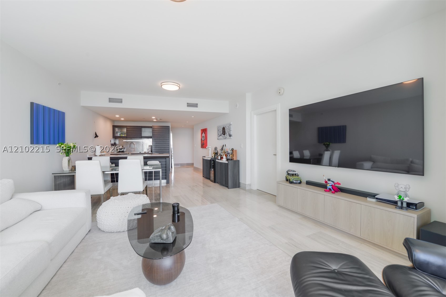 200 Biscayne Boulevard Way #3905, Miami FL 33131