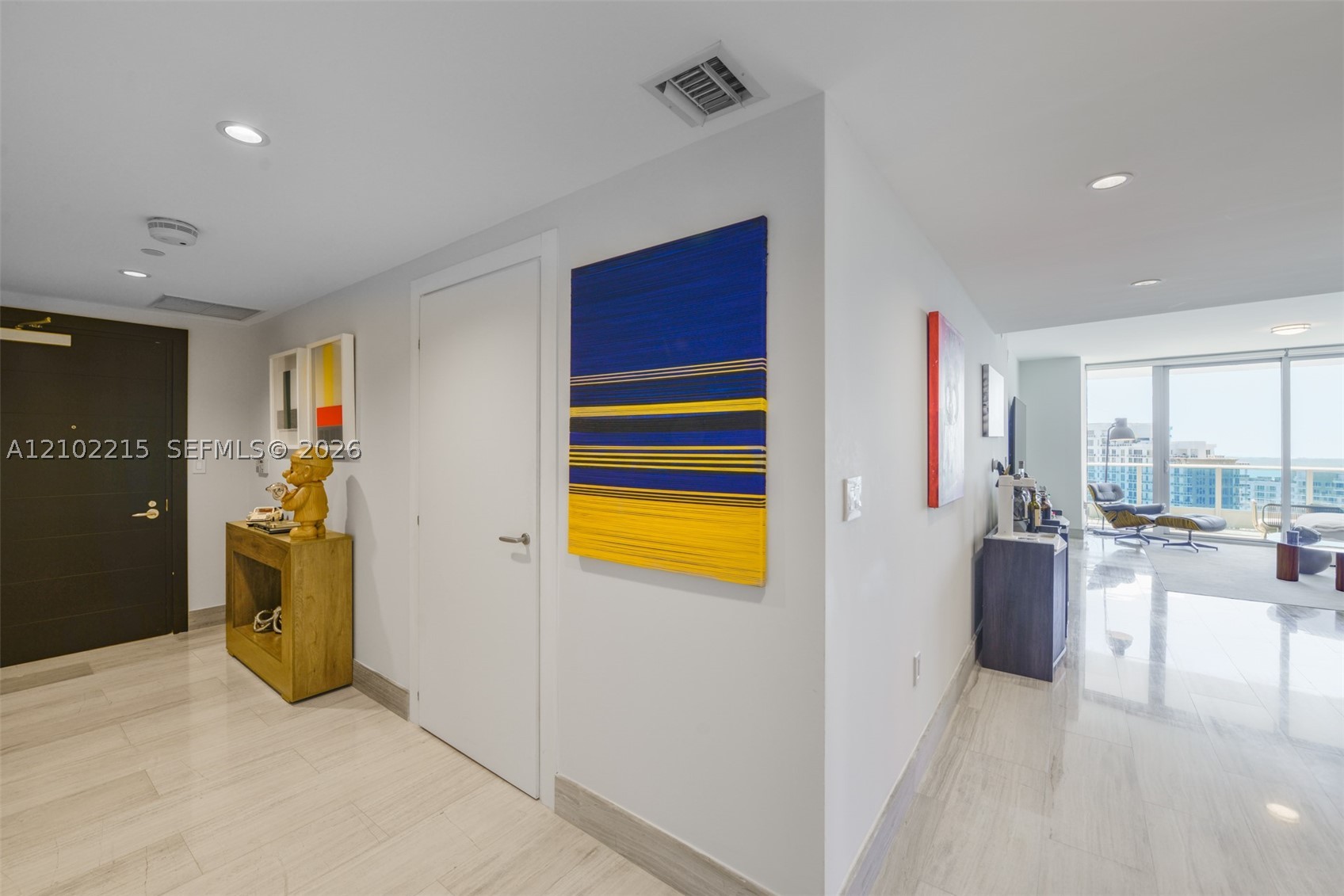 200 Biscayne Boulevard Way #3905, Miami FL 33131