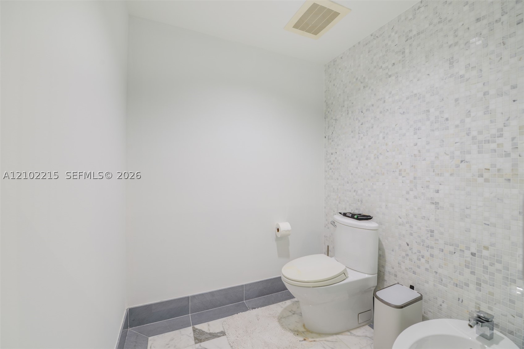 200 Biscayne Boulevard Way #3905, Miami FL 33131