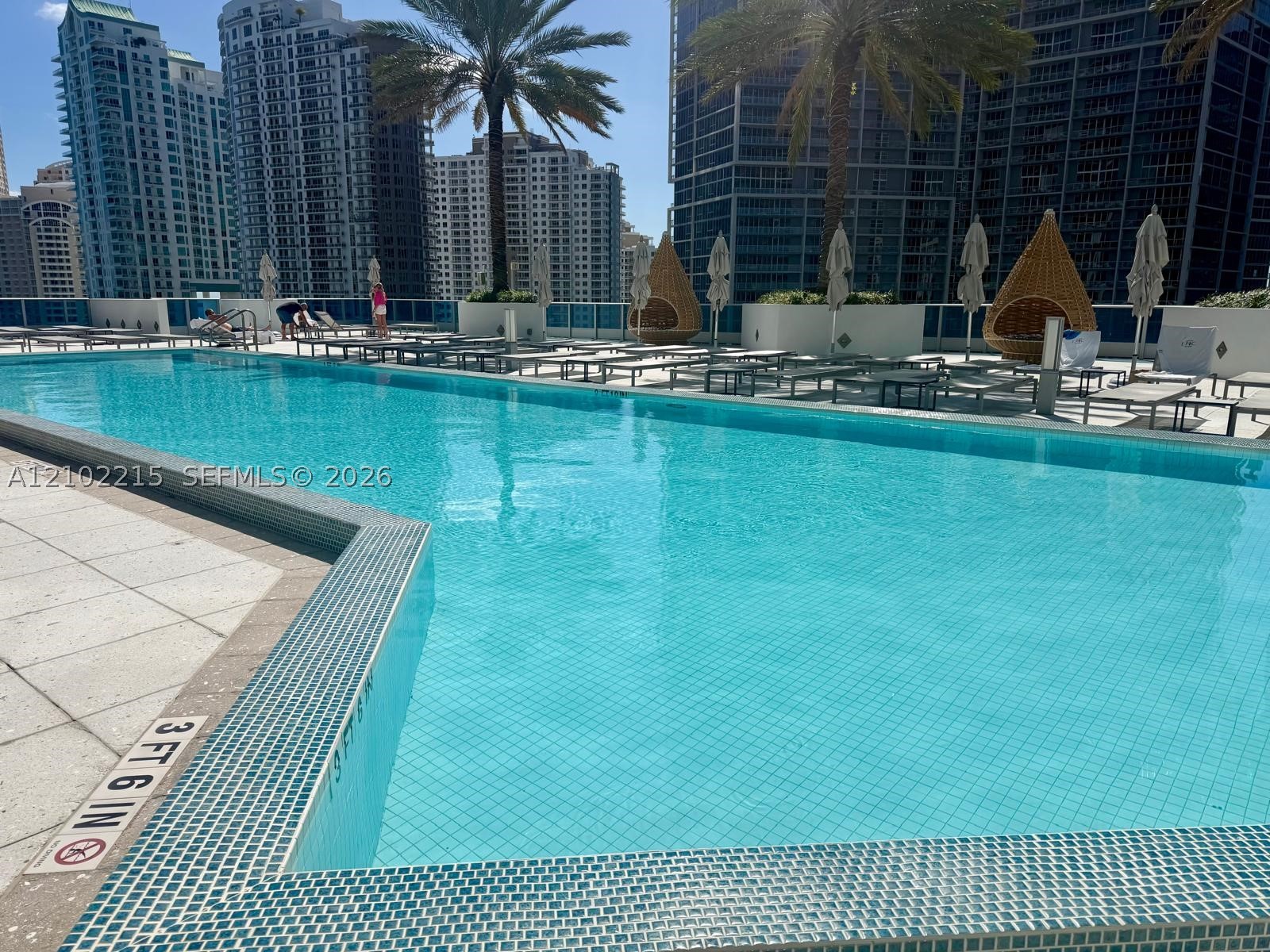 200 Biscayne Boulevard Way #3905, Miami FL 33131