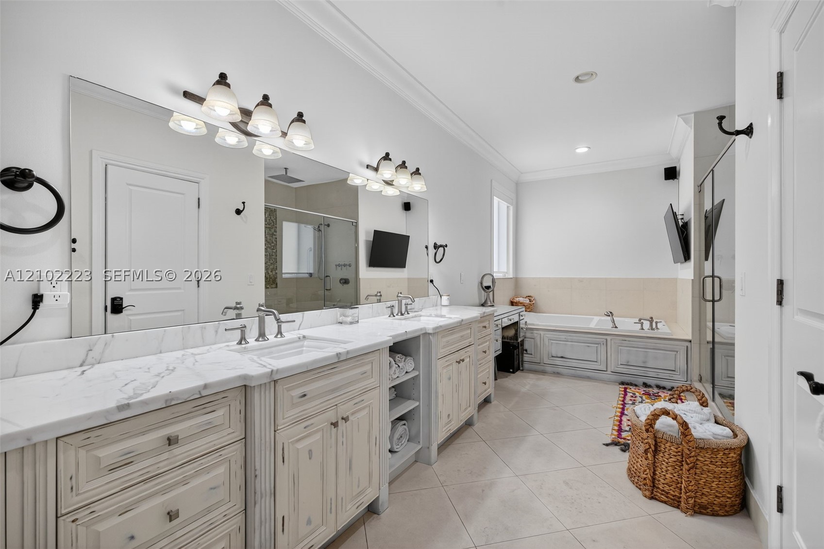 1404 SE 9th St, Fort Lauderdale FL 33316