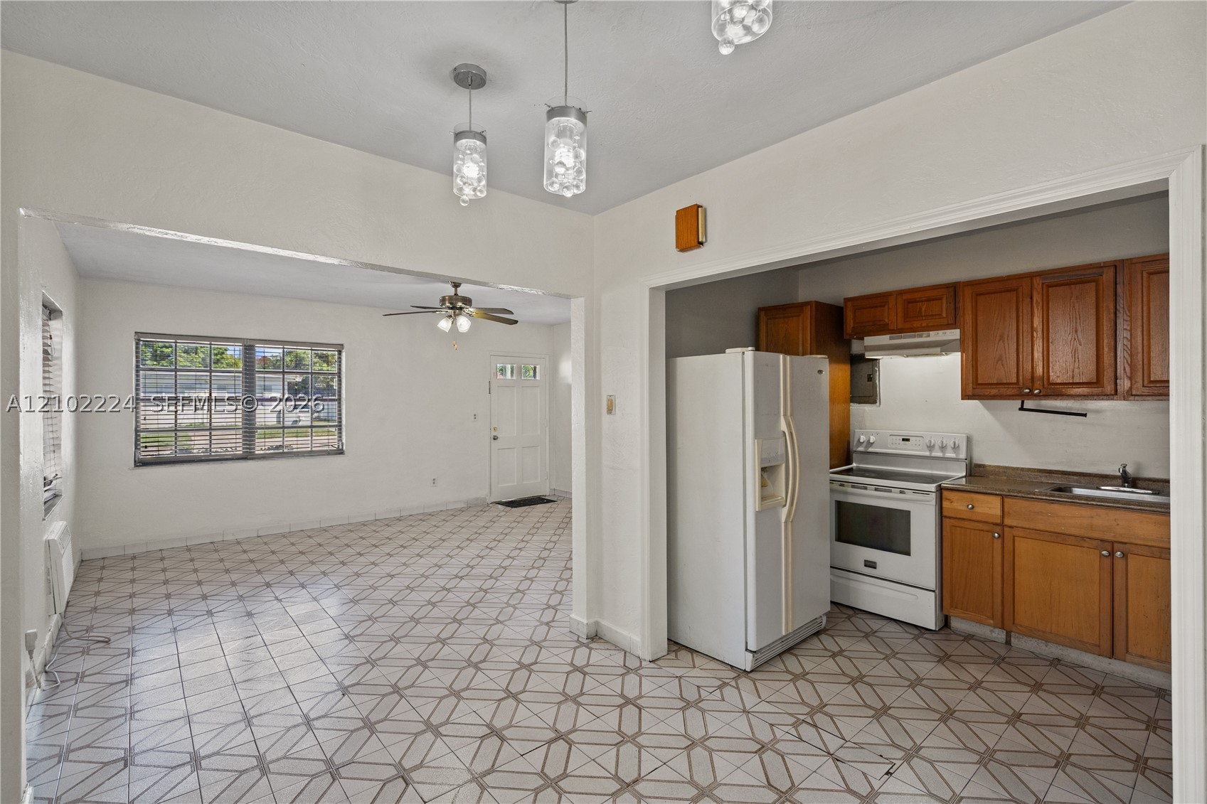 3250 NW 14th Ter, Miami FL 33125