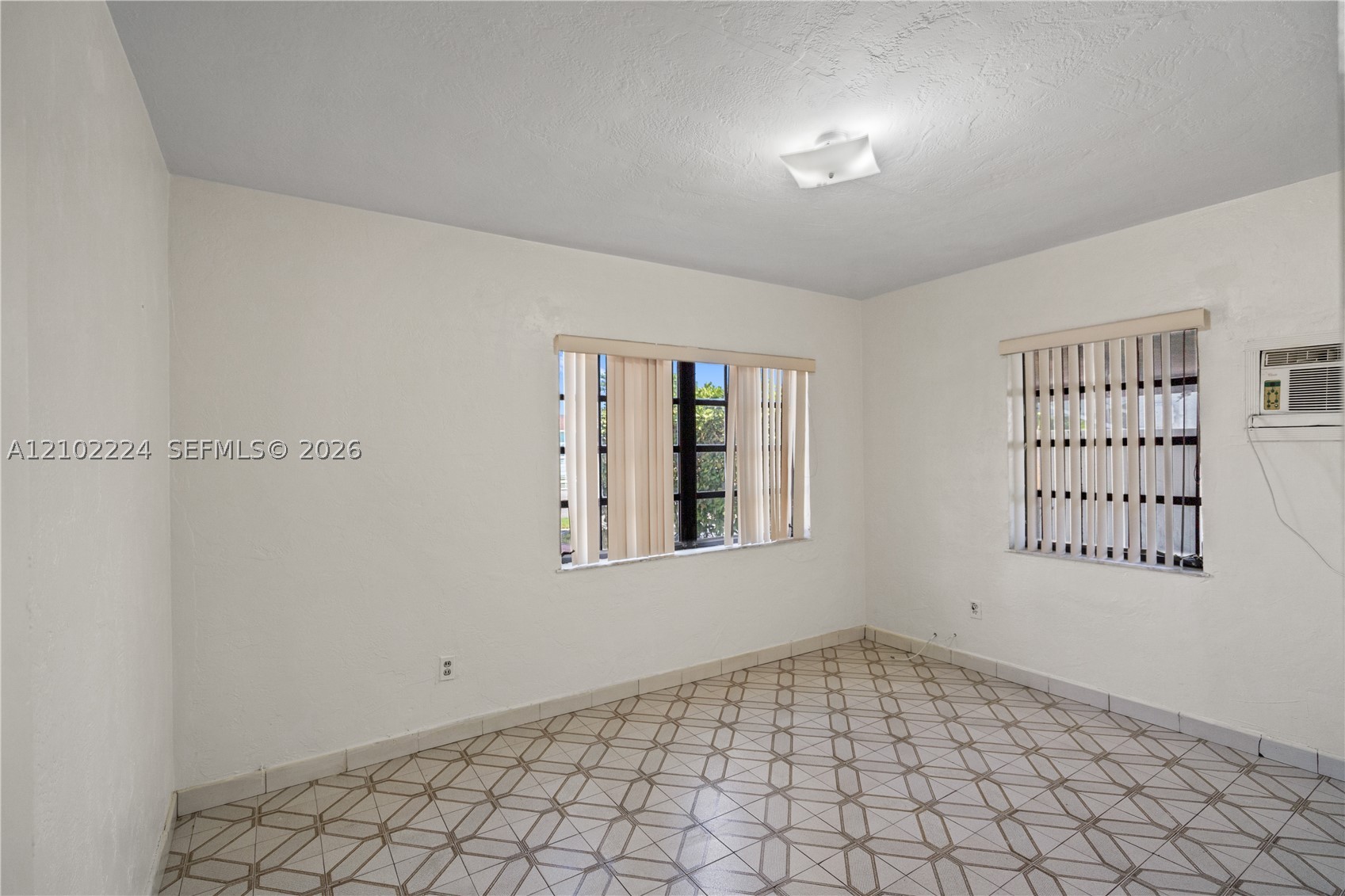 3250 NW 14th Ter, Miami FL 33125