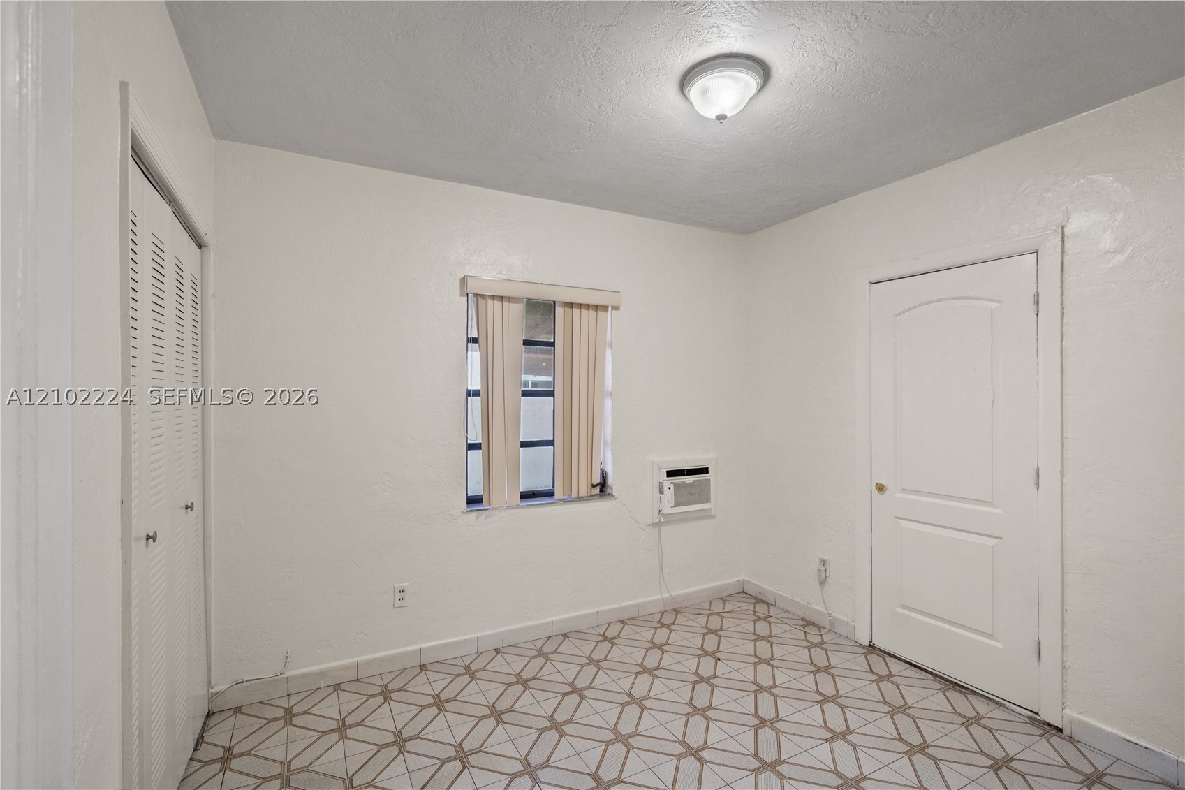 3250 NW 14th Ter, Miami FL 33125