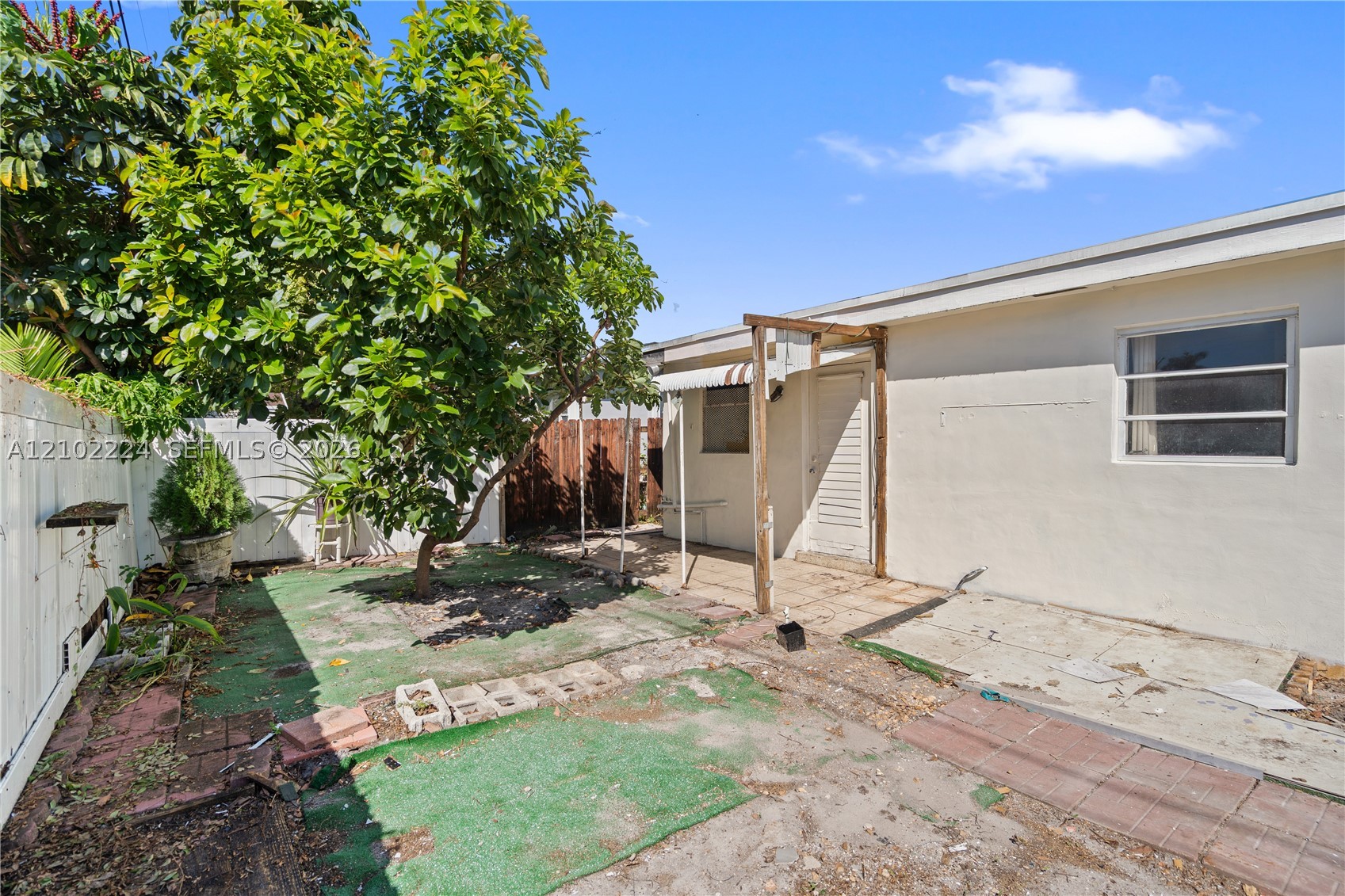 3250 NW 14th Ter, Miami FL 33125