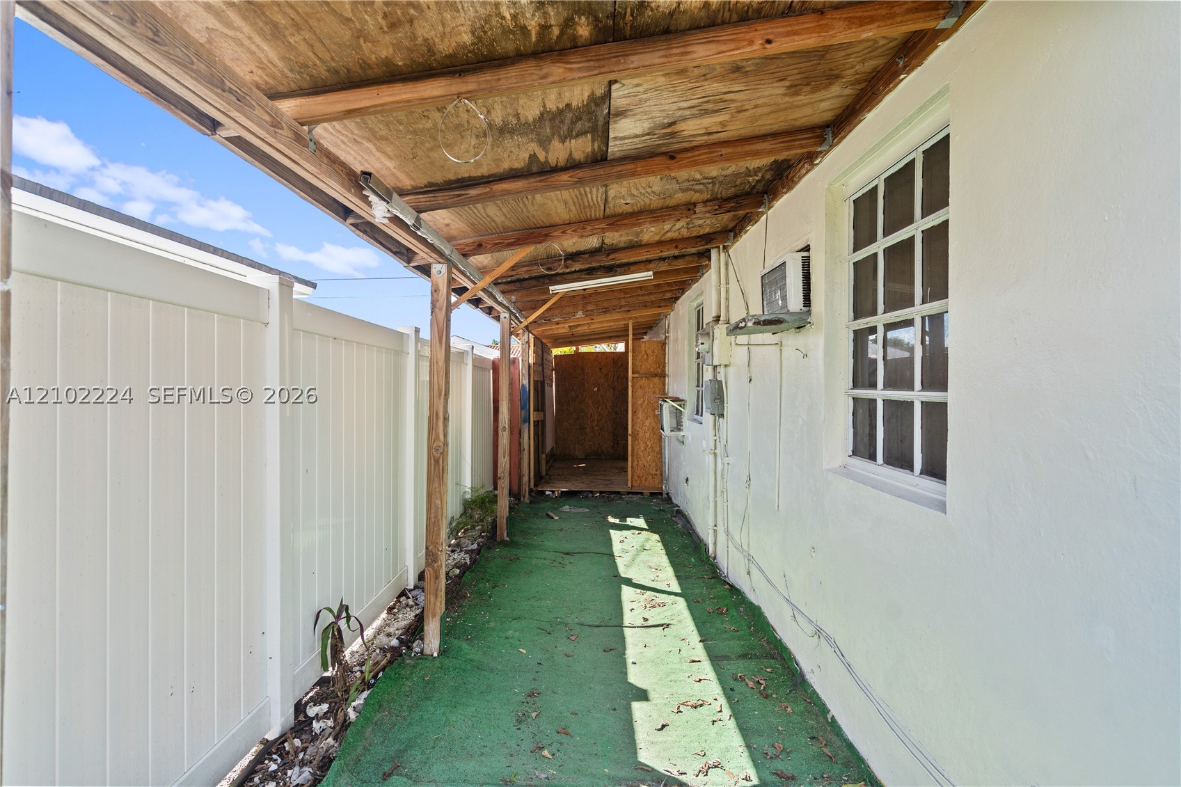 3250 NW 14th Ter, Miami FL 33125