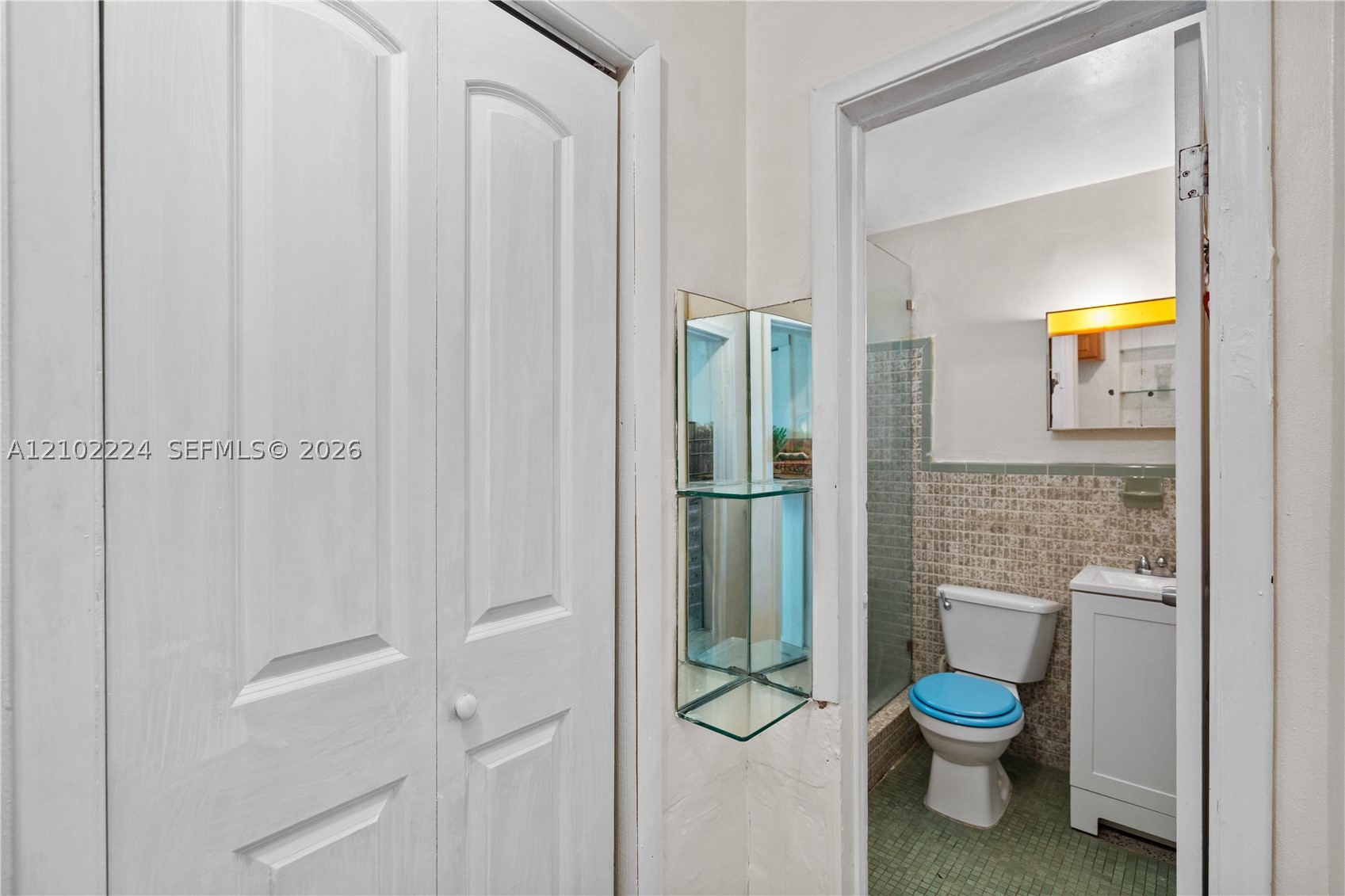 3250 NW 14th Ter, Miami FL 33125