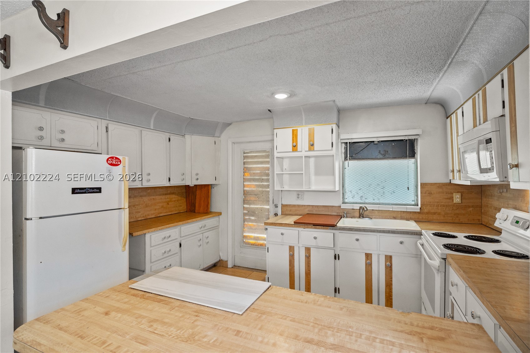 3250 NW 14th Ter, Miami FL 33125
