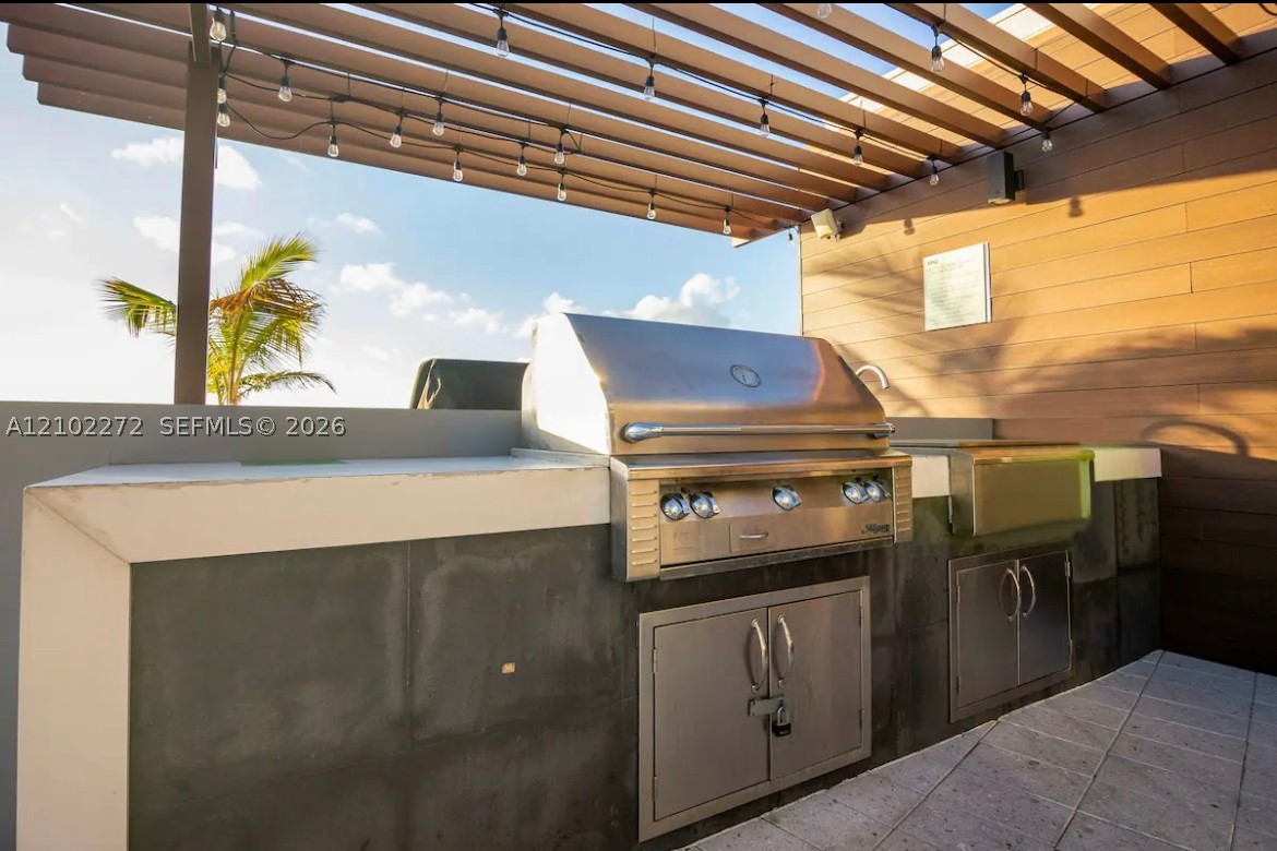 3250 NE 1st Ave #810, Miami FL 33137