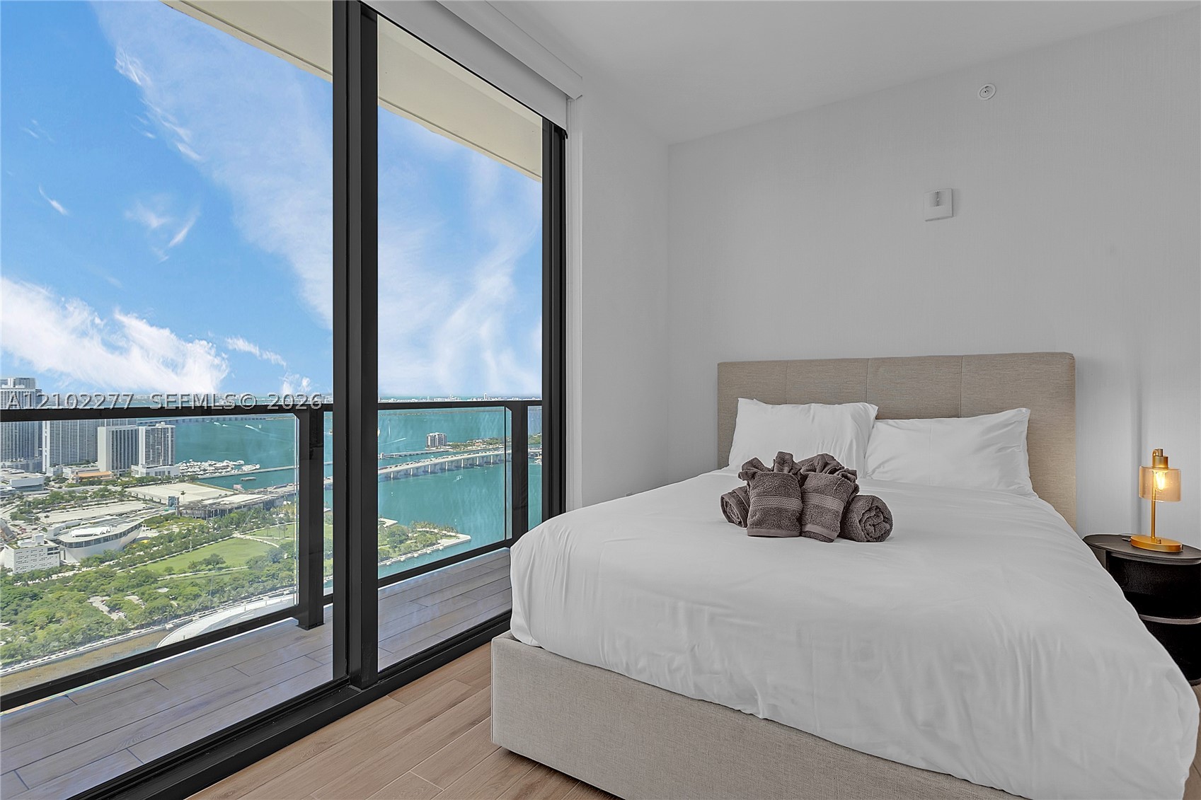 Miami FL 33132 - A12102277