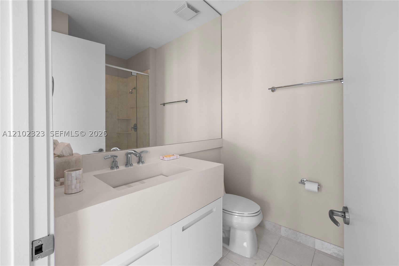 900 Brickell Key Blvd #3005, Miami FL 33131