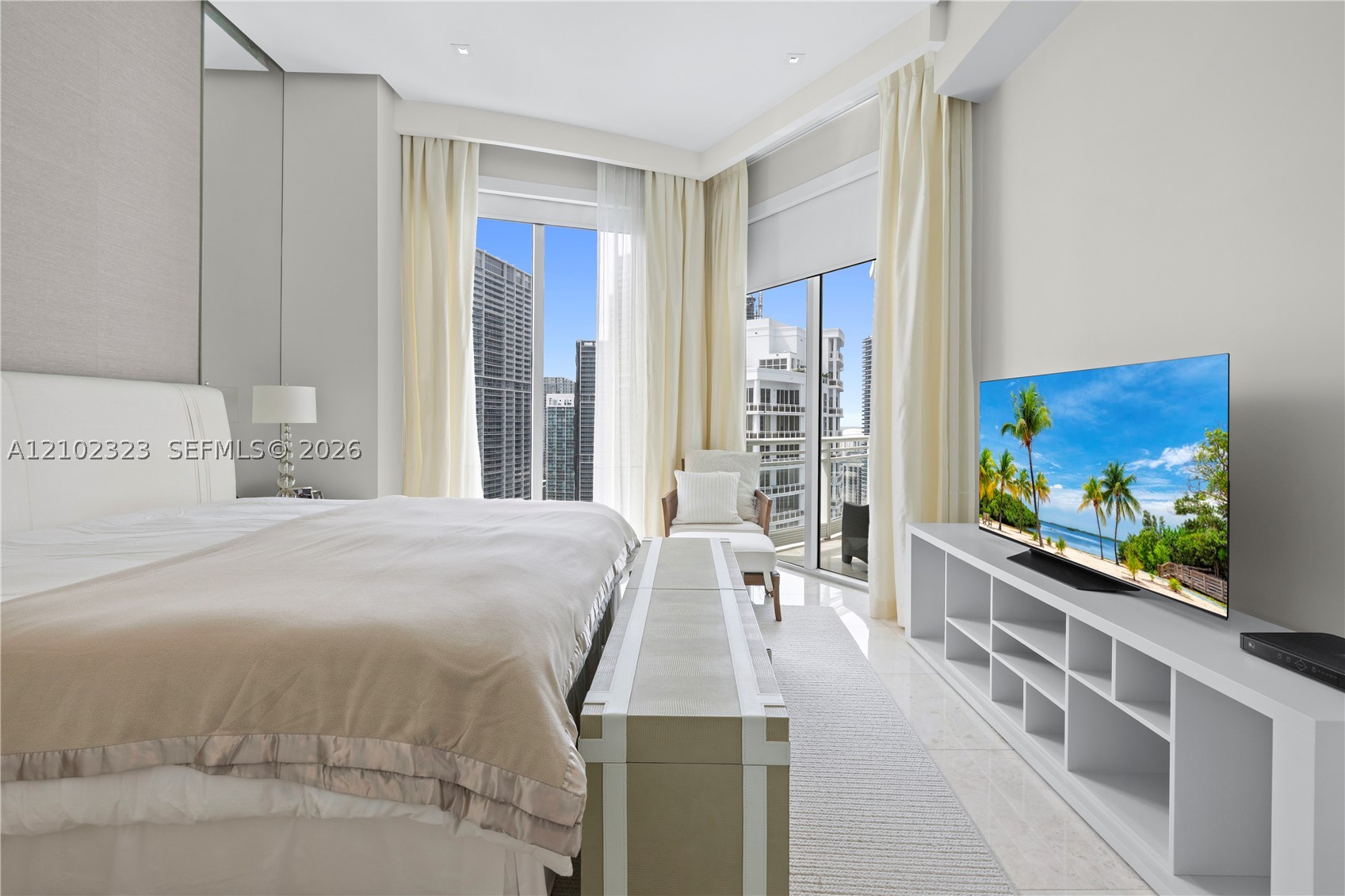 900 Brickell Key Blvd #3005, Miami FL 33131