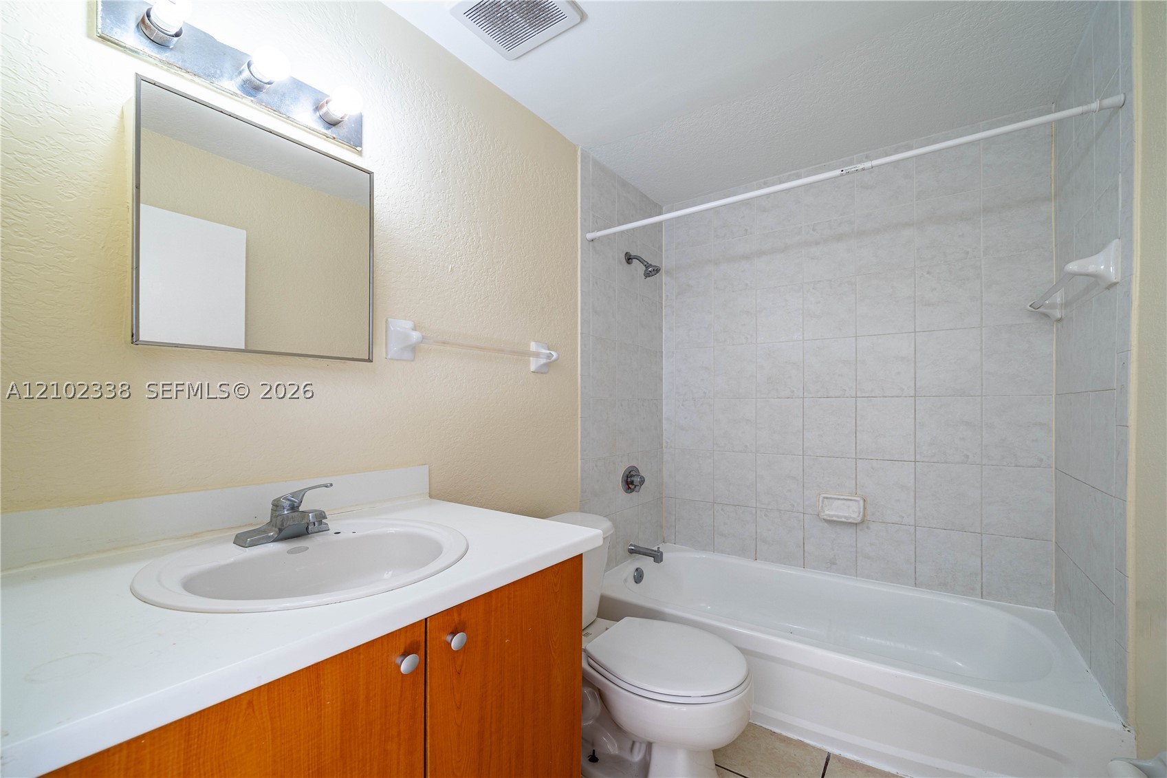 2746 NW 131st St #0, Opa Locka FL 33054