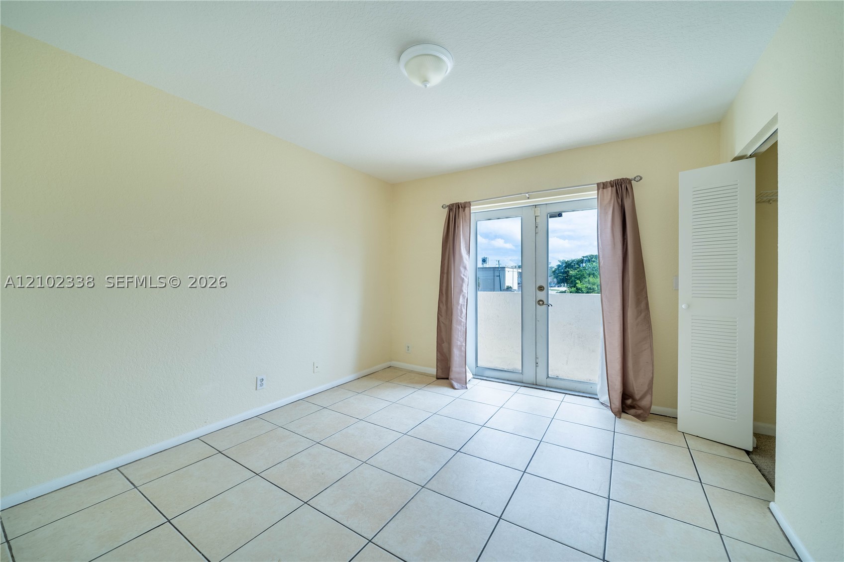 2746 NW 131st St #0, Opa Locka FL 33054