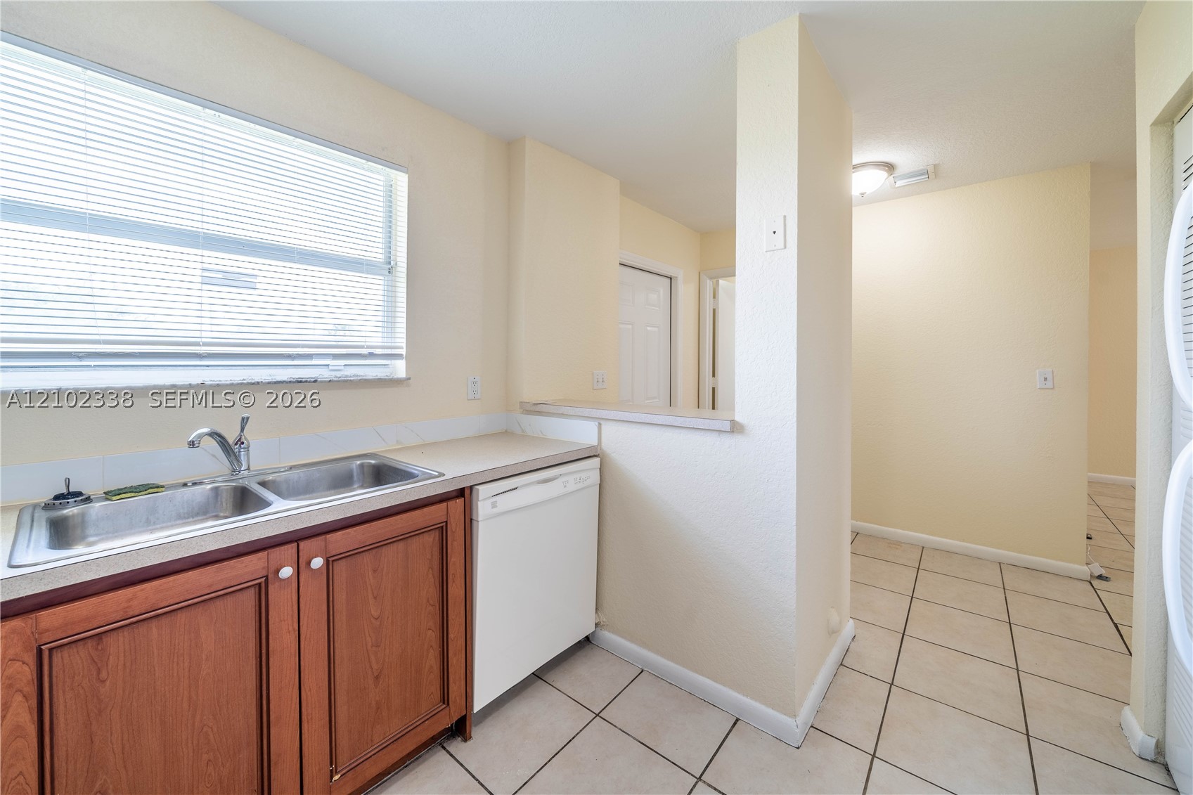 2746 NW 131st St #0, Opa Locka FL 33054