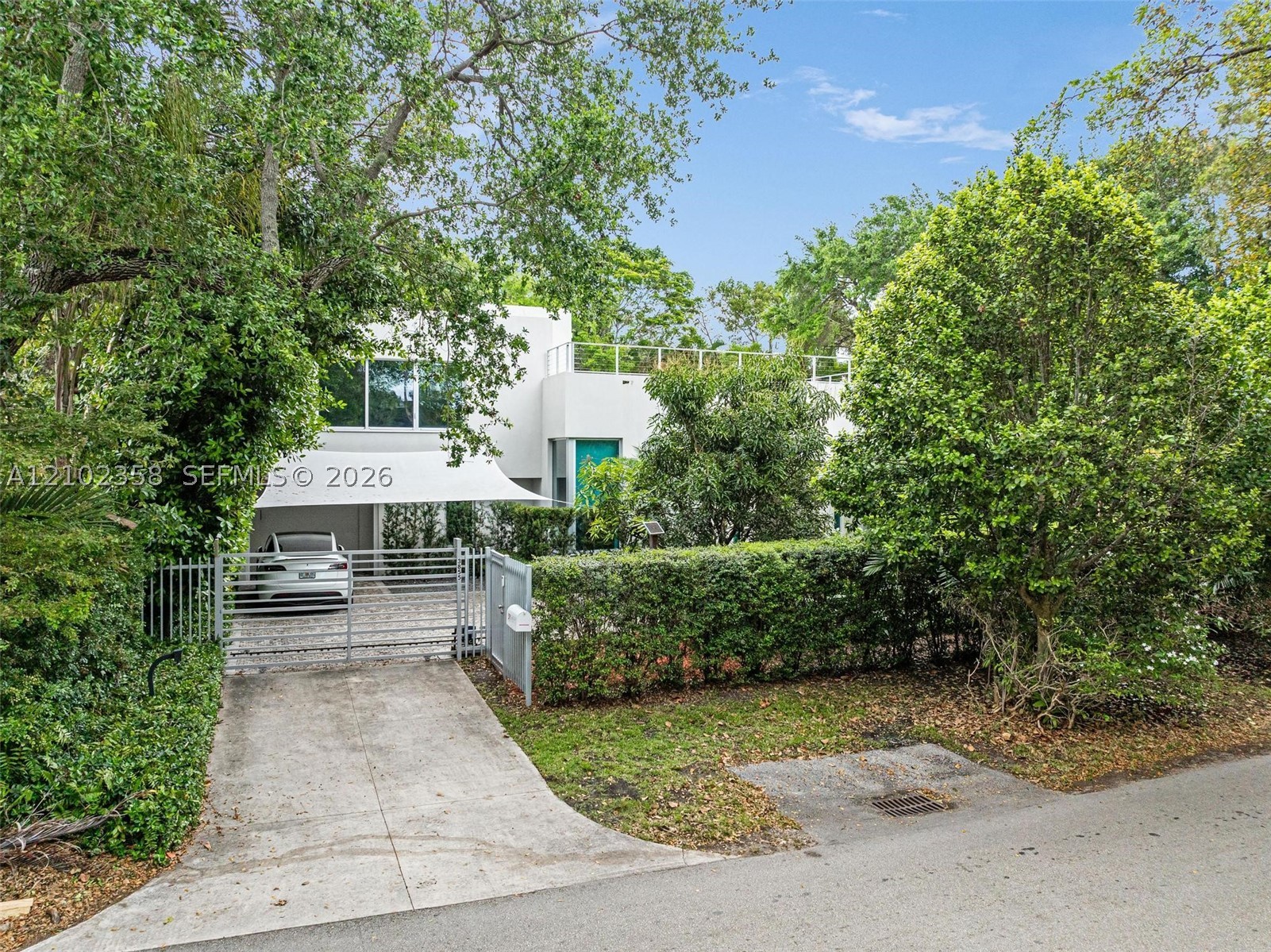 3855 Poinciana Ave, Miami FL 33133