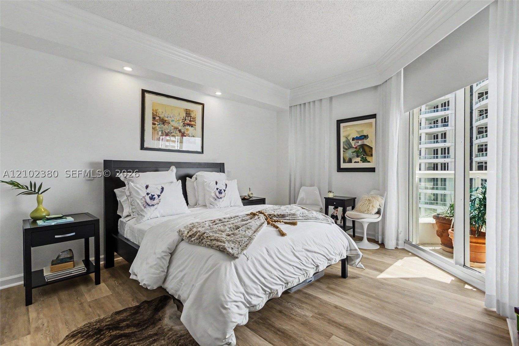 21150 NE 38TH AVE #2202, Aventura FL 33180