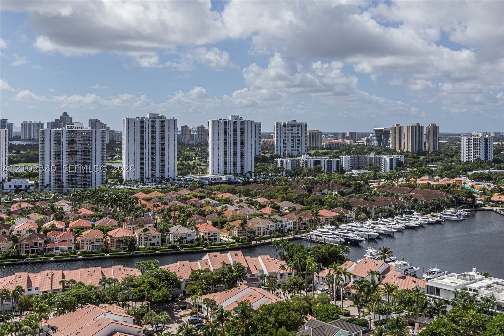 21150 NE 38TH AVE #2202, Aventura FL 33180