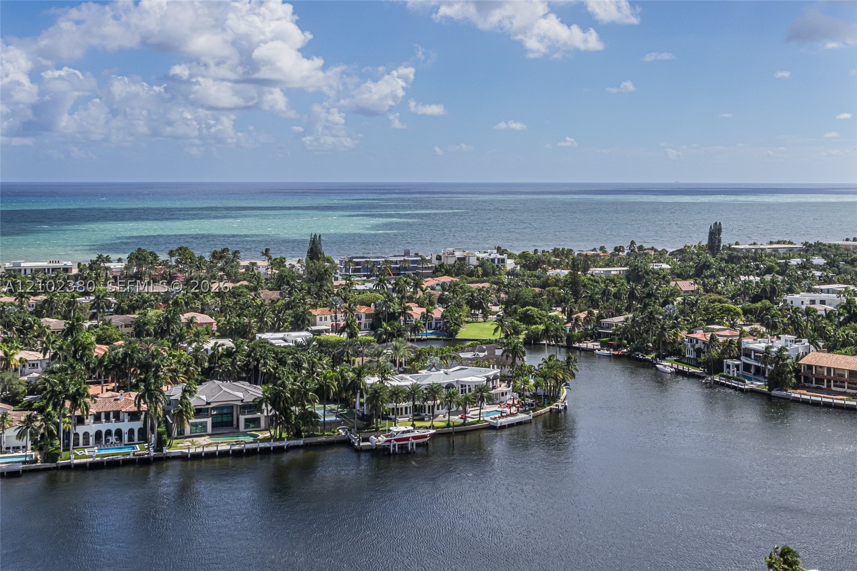 21150 NE 38TH AVE #2202, Aventura FL 33180