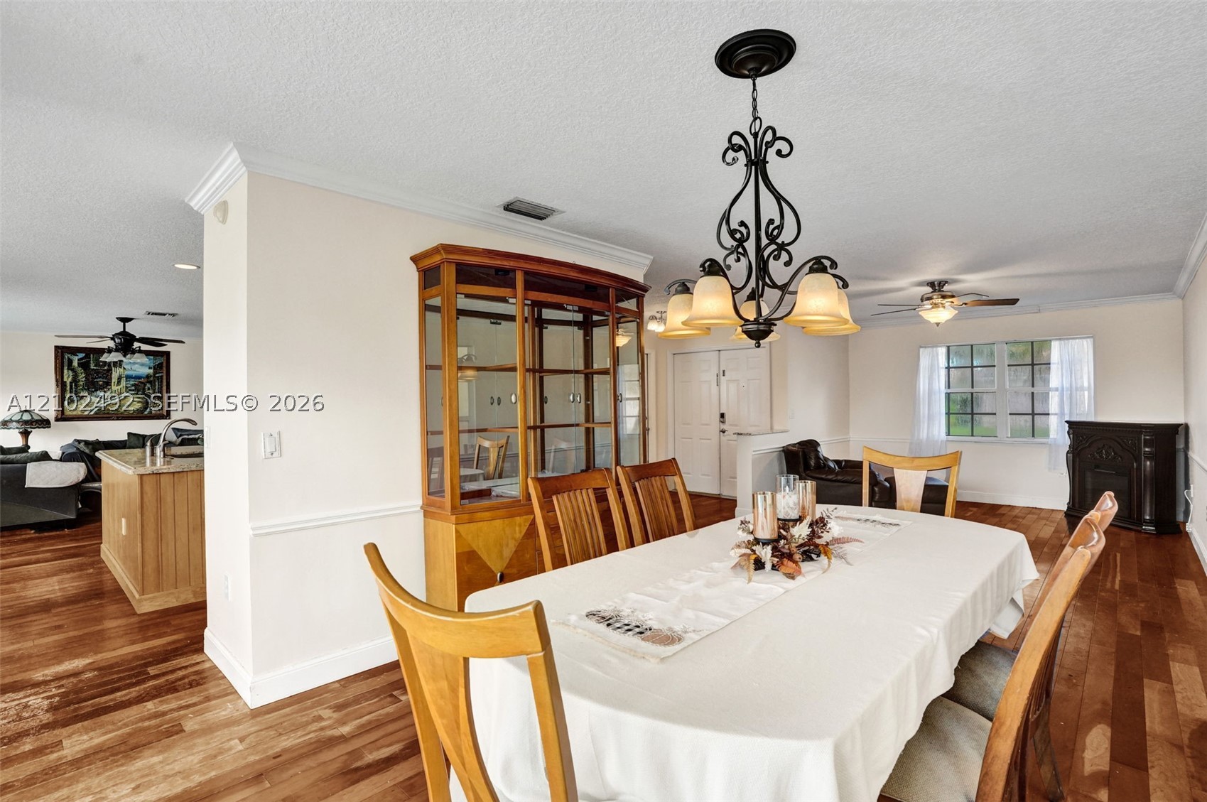 7860 NW 28th St, Margate FL 33063