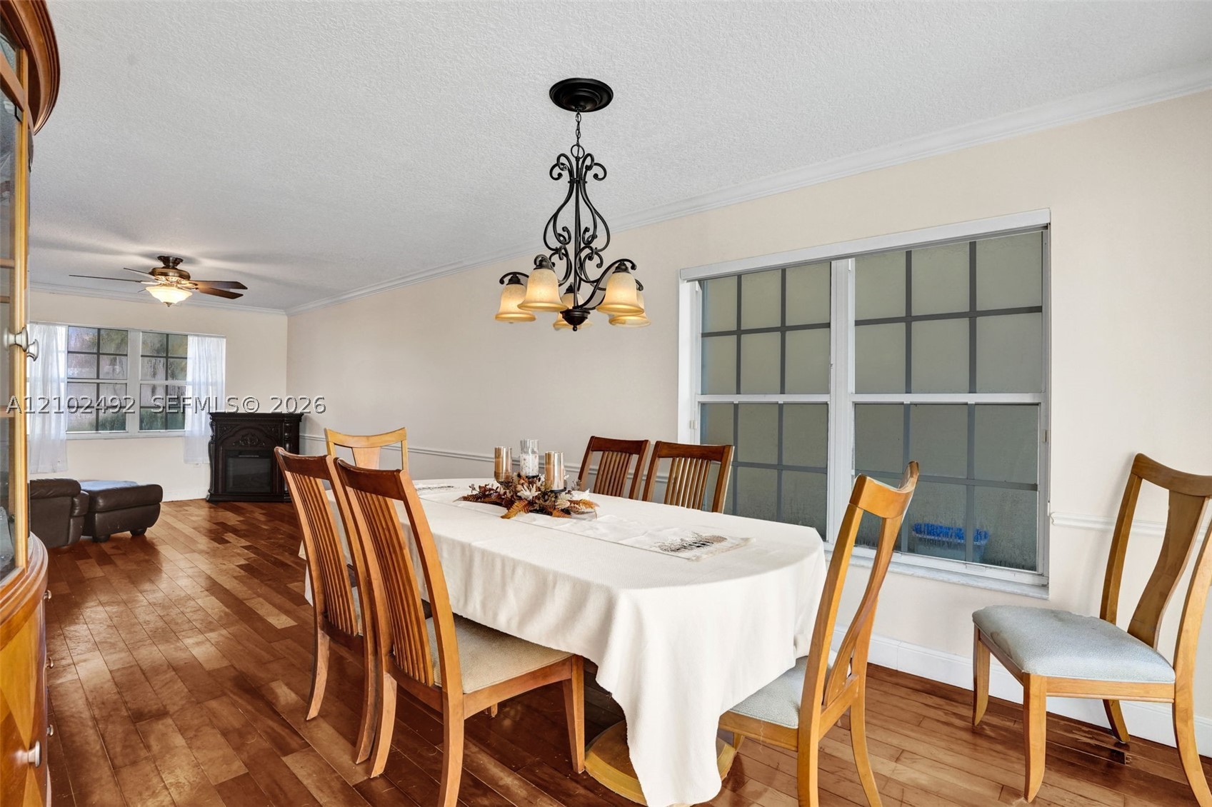 7860 NW 28th St, Margate FL 33063