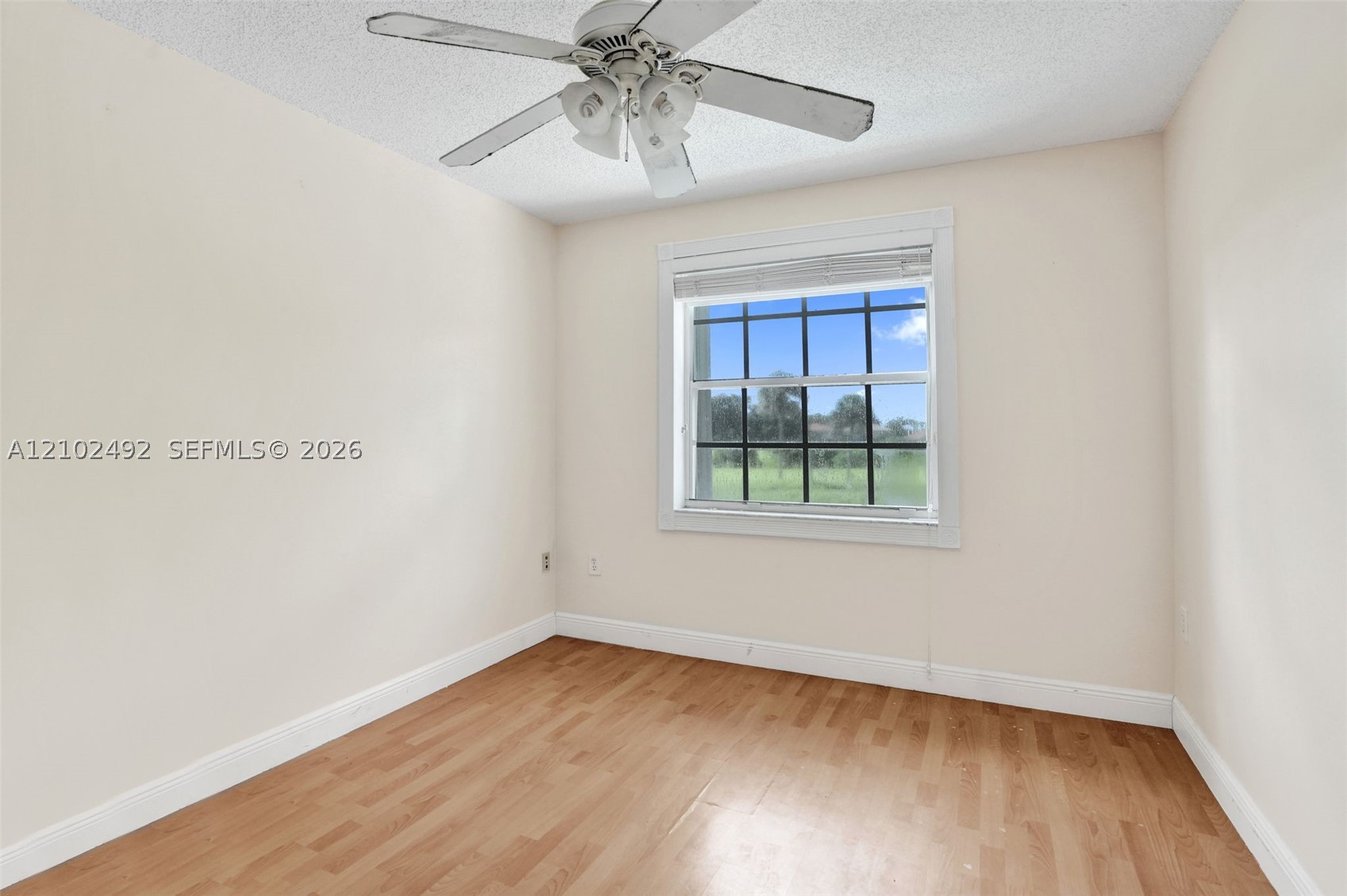 7860 NW 28th St, Margate FL 33063