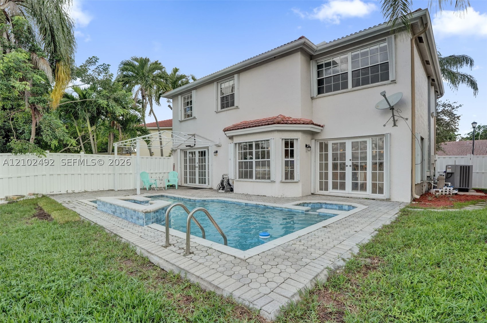 7860 NW 28th St, Margate FL 33063