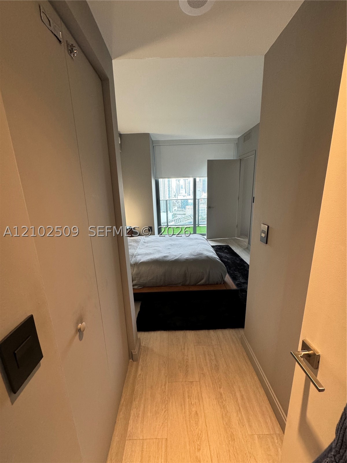 45 SW 9th St #3010, Miami FL 33130