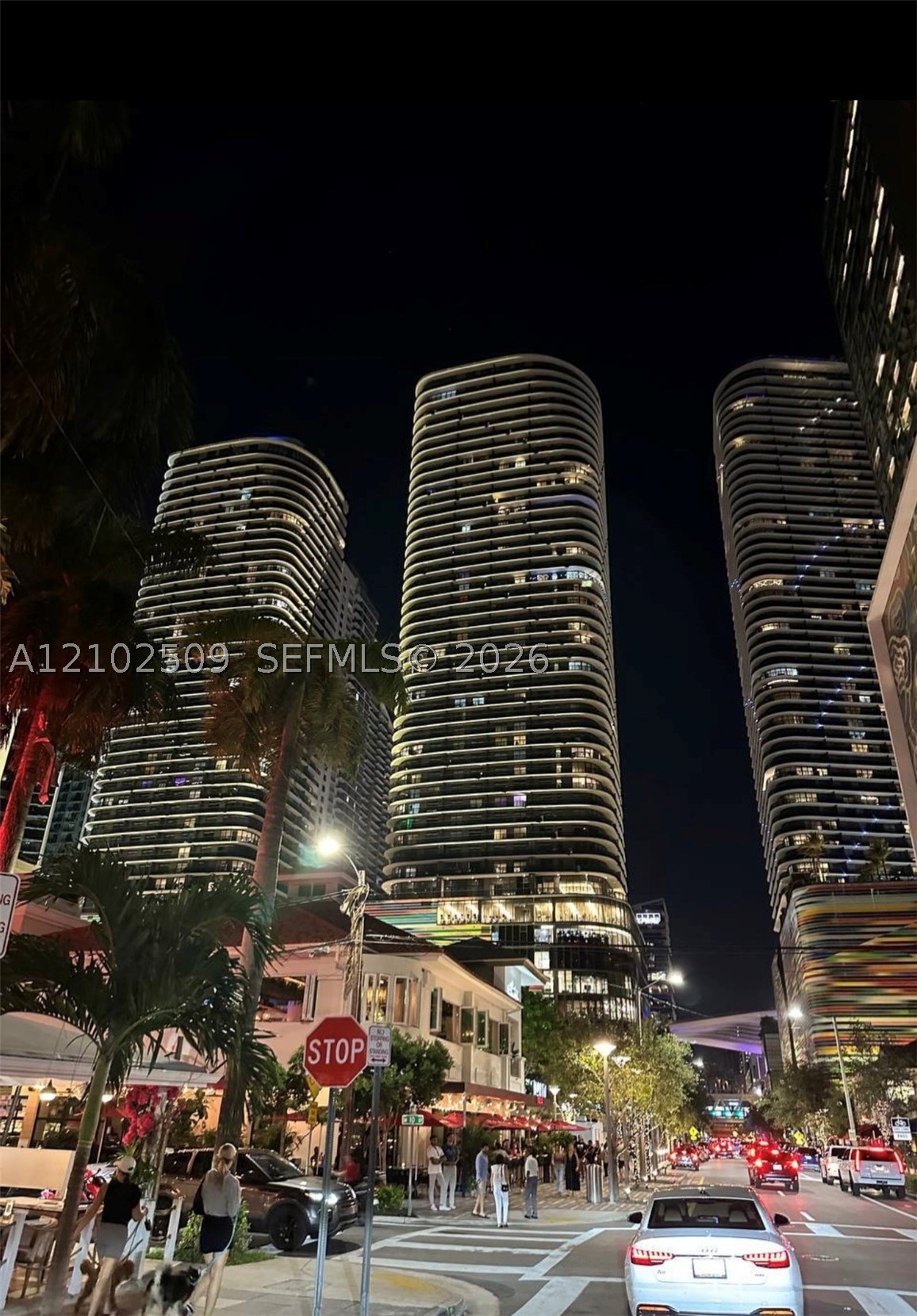 45 SW 9th St #3010, Miami FL 33130
