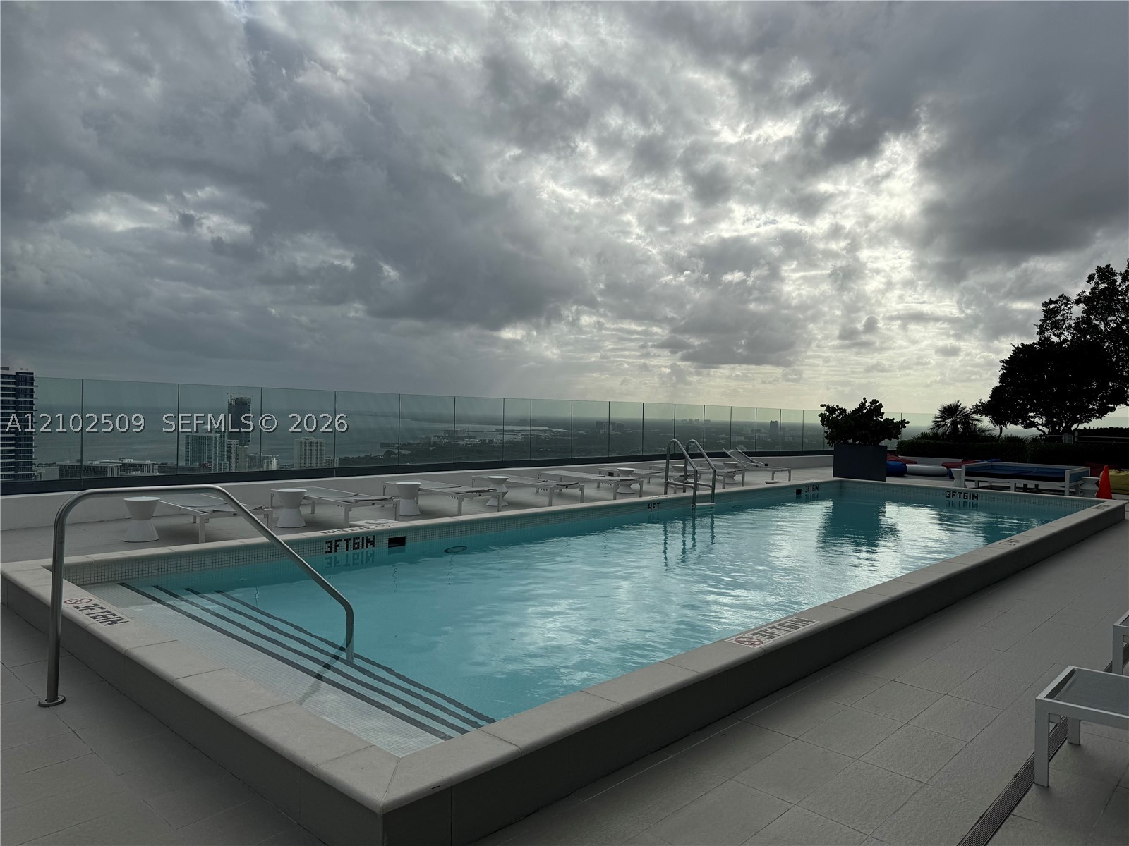45 SW 9th St #3010, Miami FL 33130