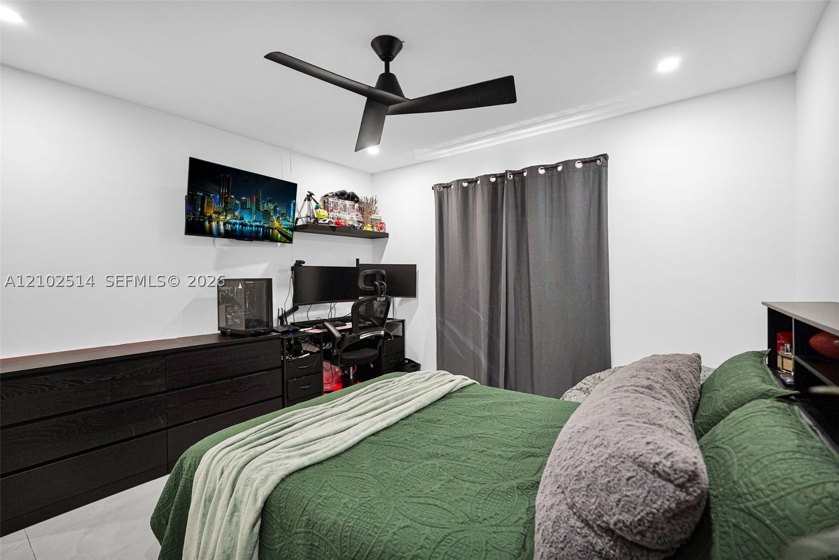 1721 NW 191st St, Miami Gardens FL 33056