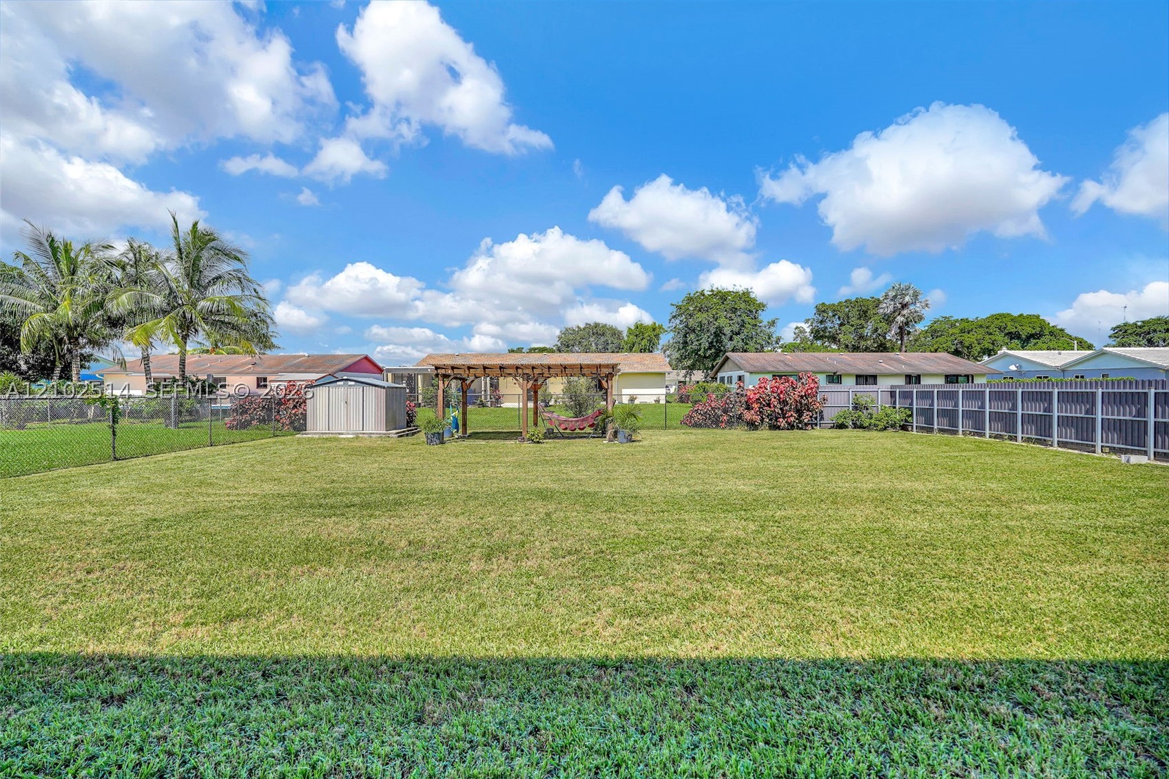1721 NW 191st St, Miami Gardens FL 33056