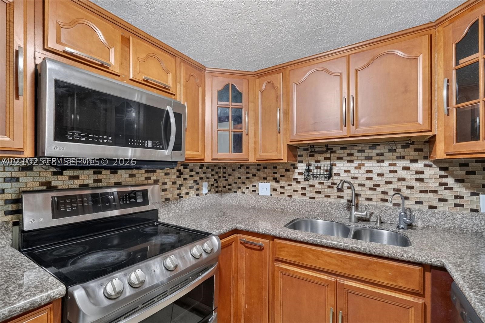 1060 NW 7th St #205, Miami FL 33136