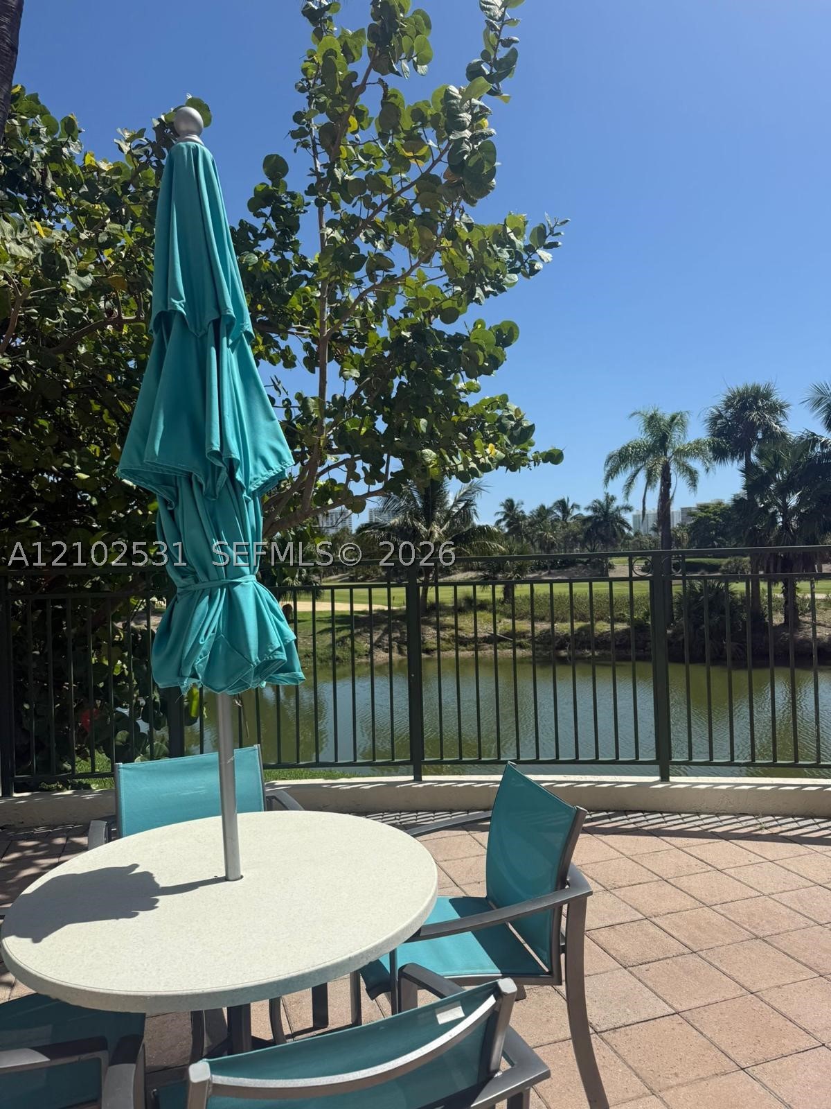 19501 W Country Club Dr #308, Aventura FL 33180