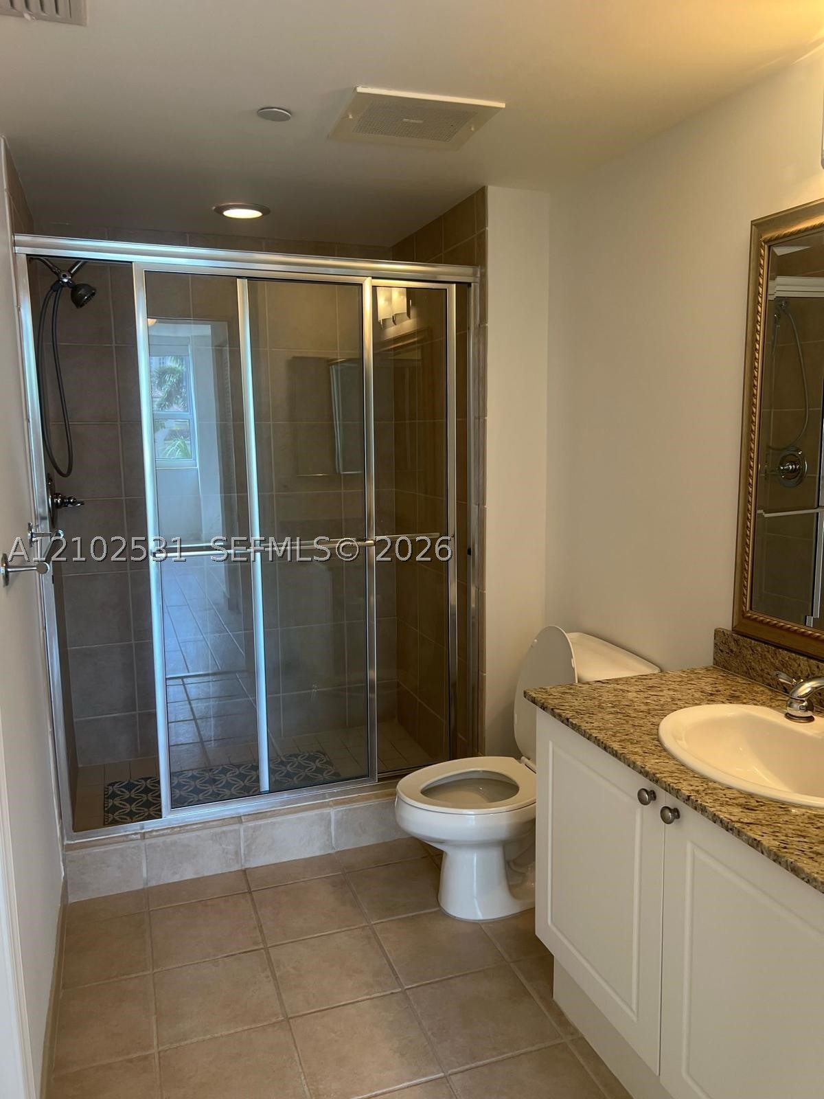 19501 W Country Club Dr #308, Aventura FL 33180