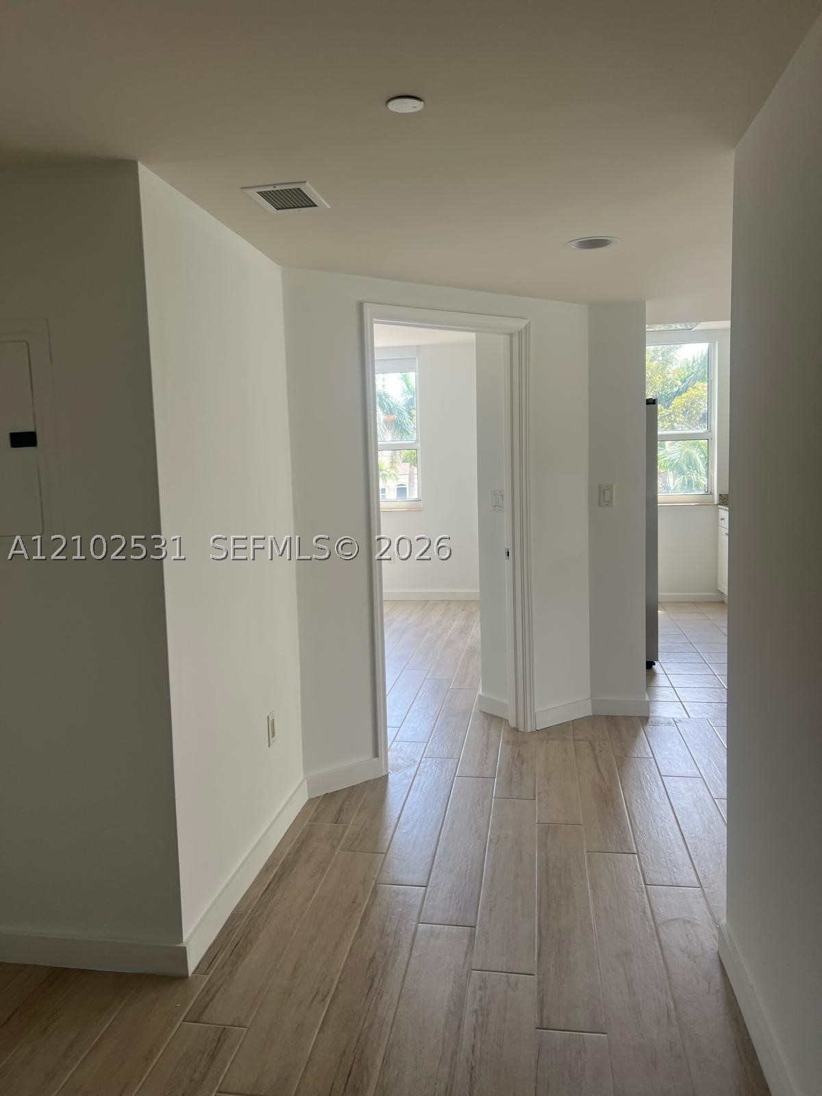 19501 W Country Club Dr #308, Aventura FL 33180