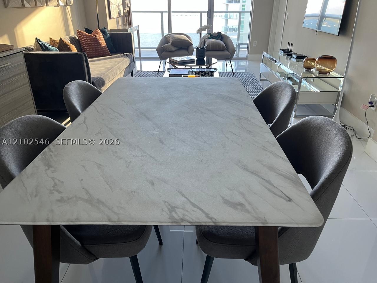 1300 Brickell Bay Dr #2307, Miami FL 33131